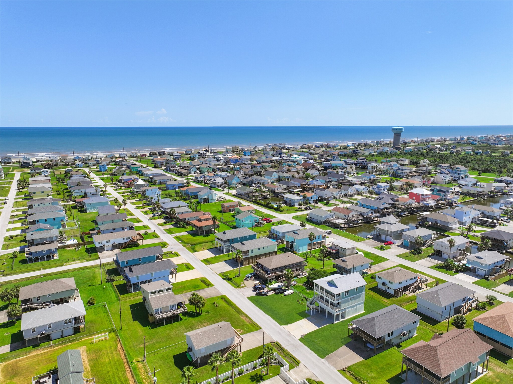 4006 Fort Bend Drive, Galveston, TX 77554