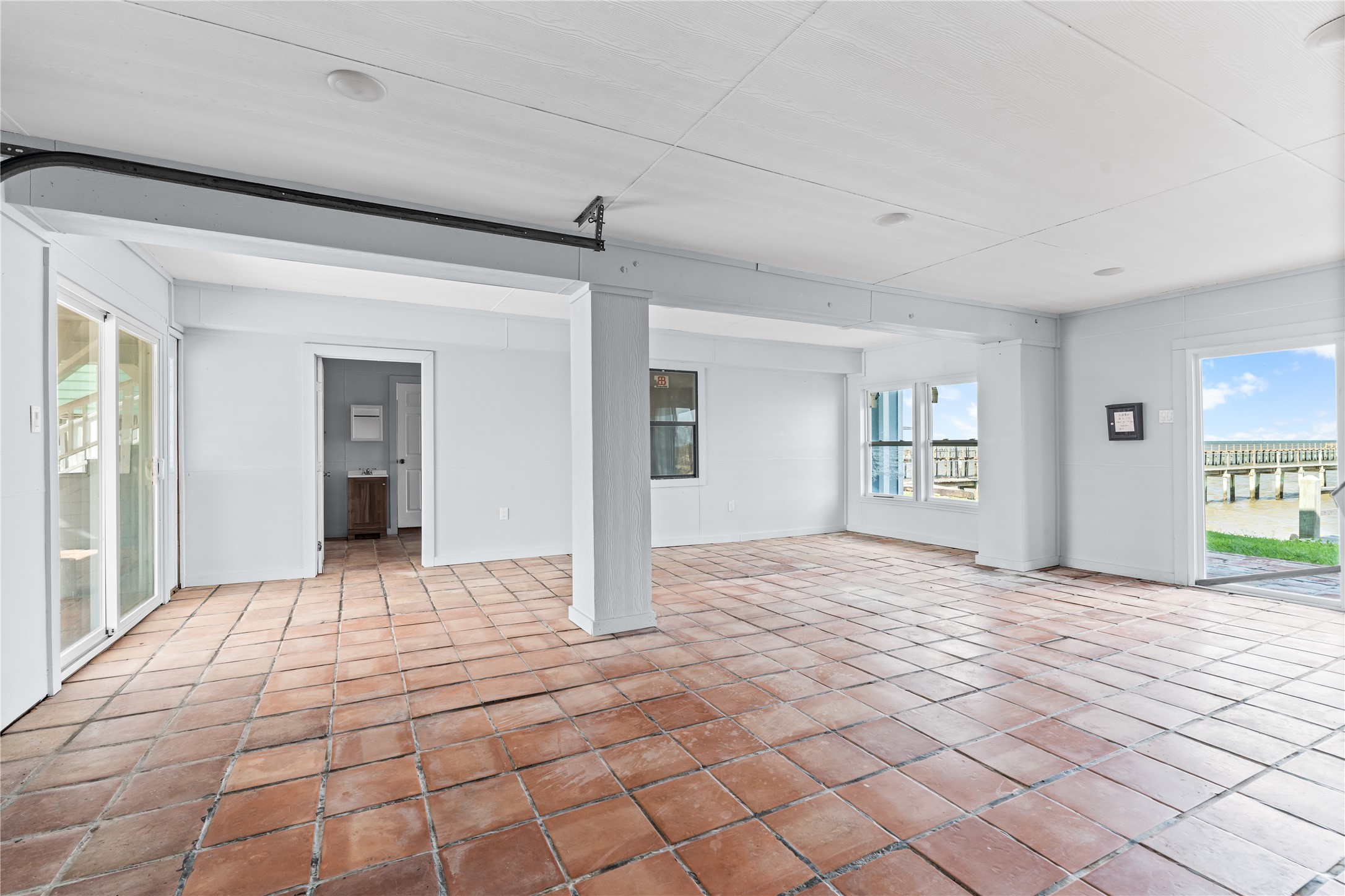 645 3rd Street, San Leon, TX 77539