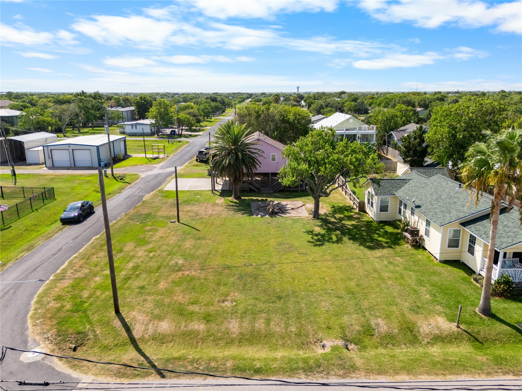 645 3rd Street, San Leon, TX 77539