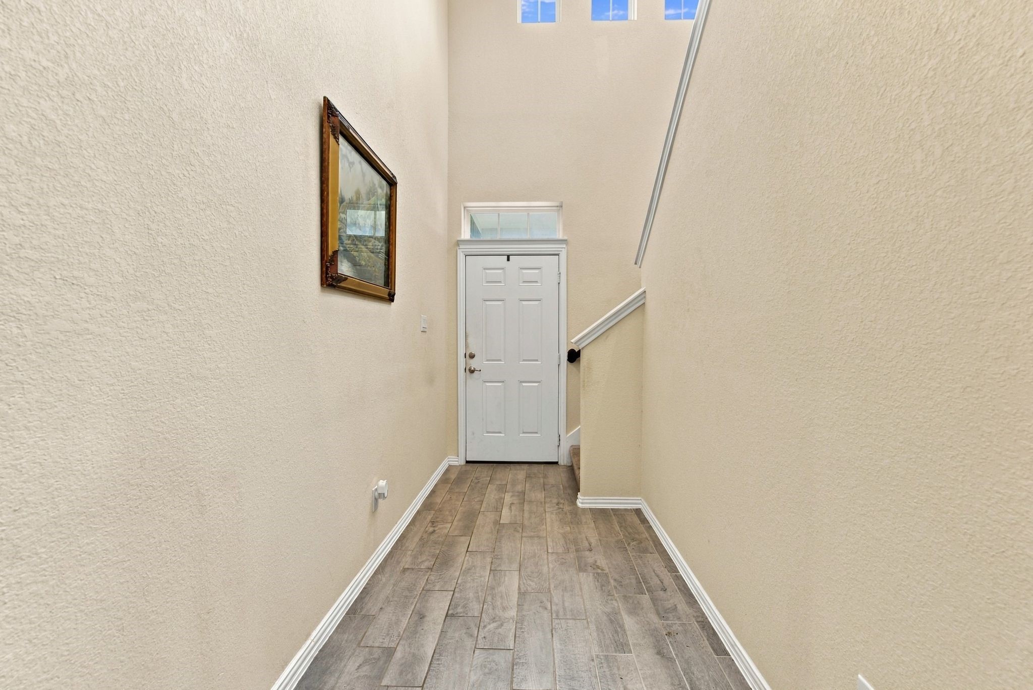 Extended entryway