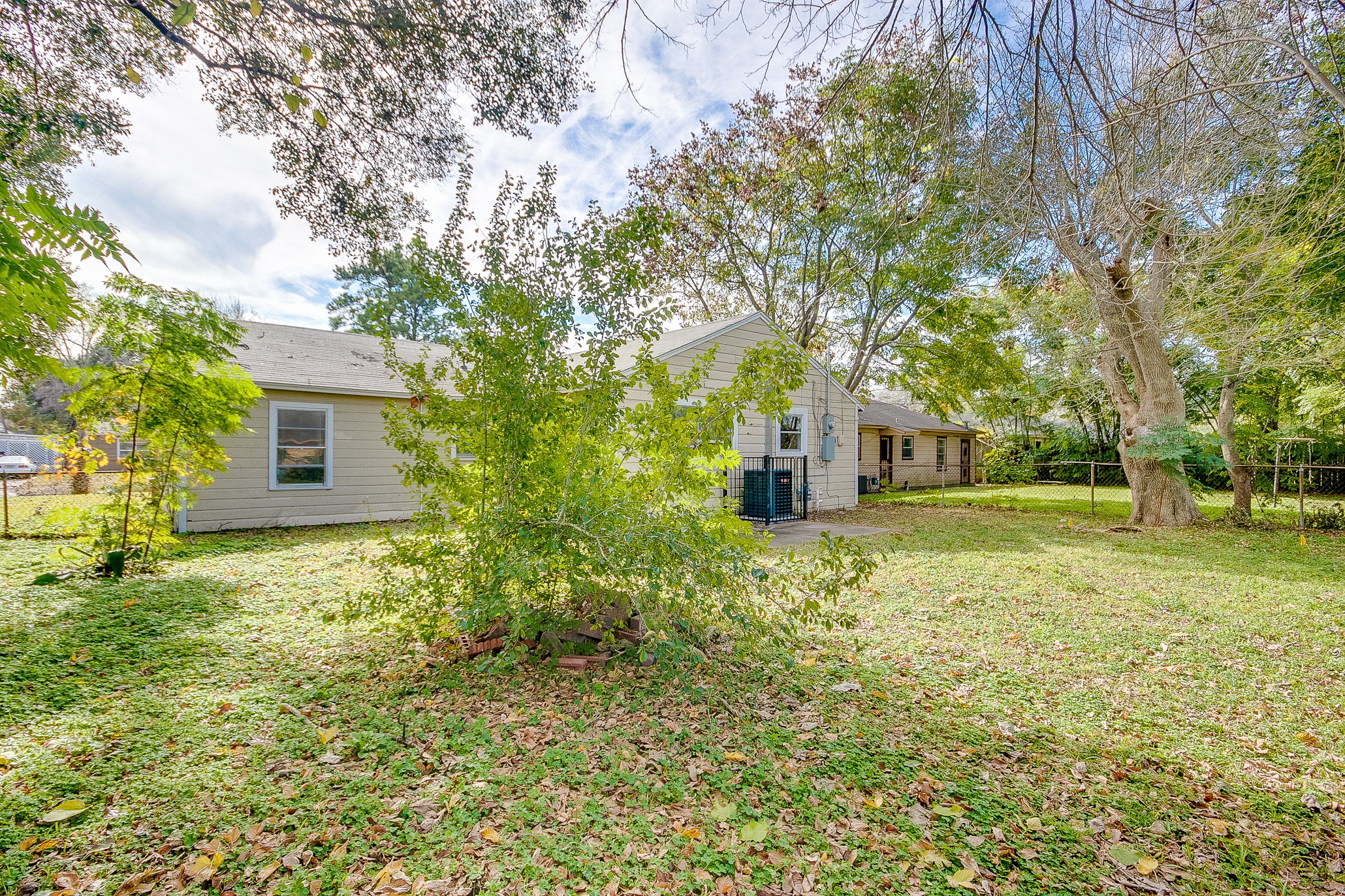 6511 Flamingo Drive, Houston, TX 77087