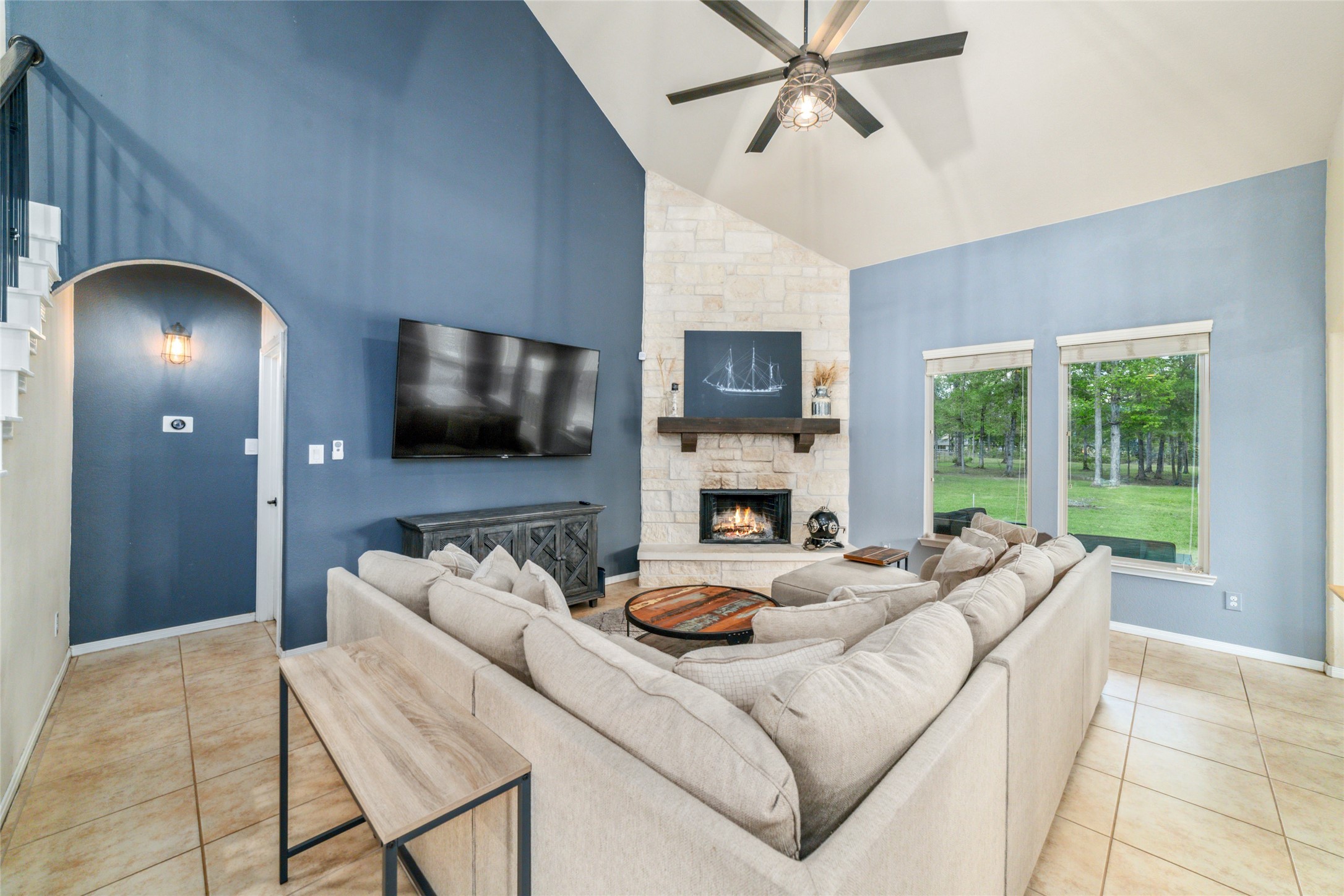 9239 Silver Back Trail, Conroe, TX 77303