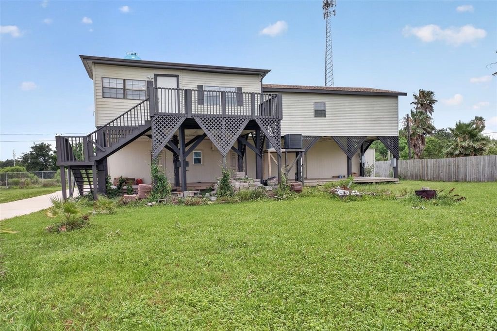 4606 Mallard Street, Hitchcock, TX 77563