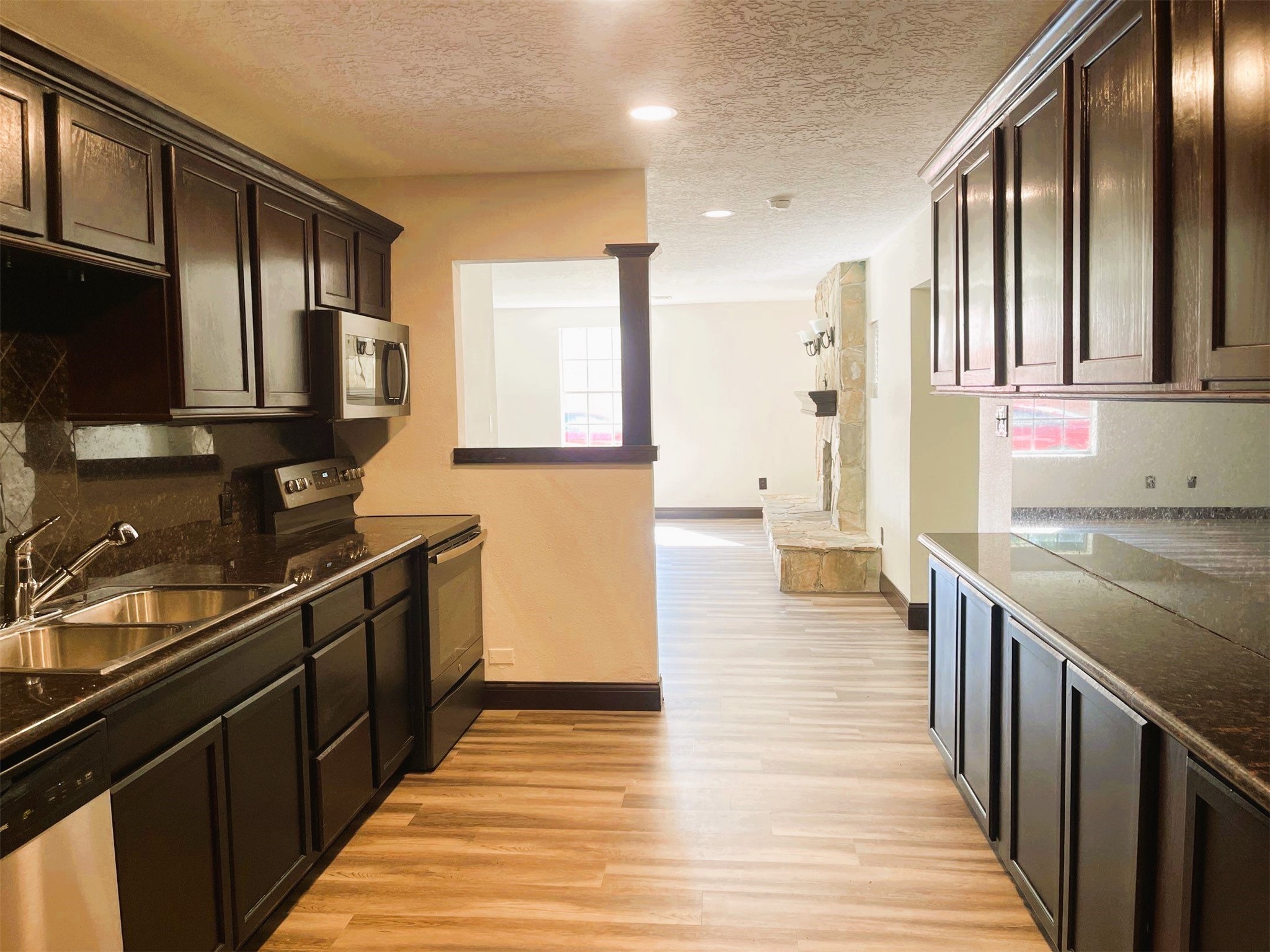 3112 Timber Lane, Dickinson, TX 77539