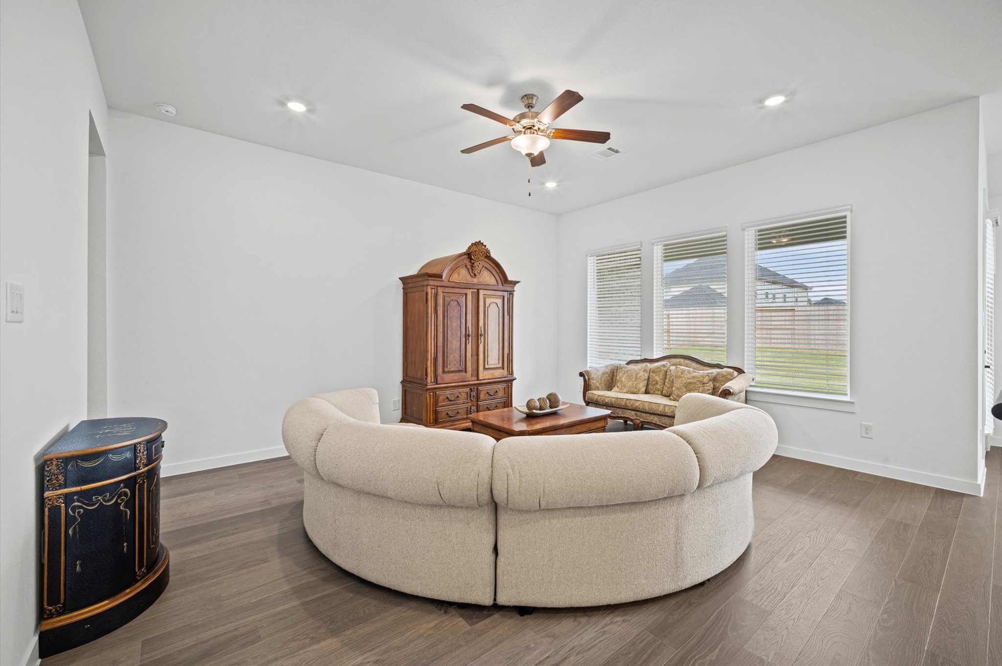 2307 Poseidon Street, League City, TX 77573
