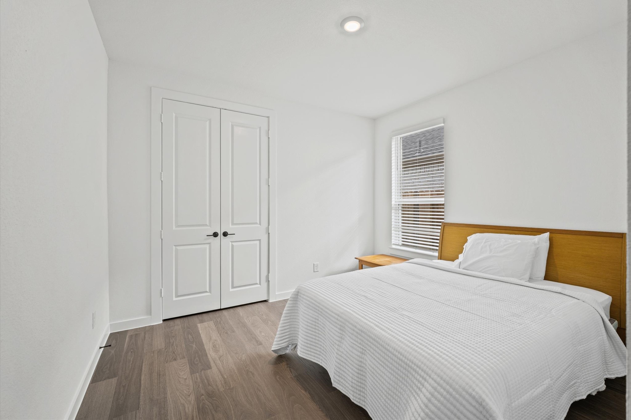 2307 Poseidon Street, League City, TX 77573