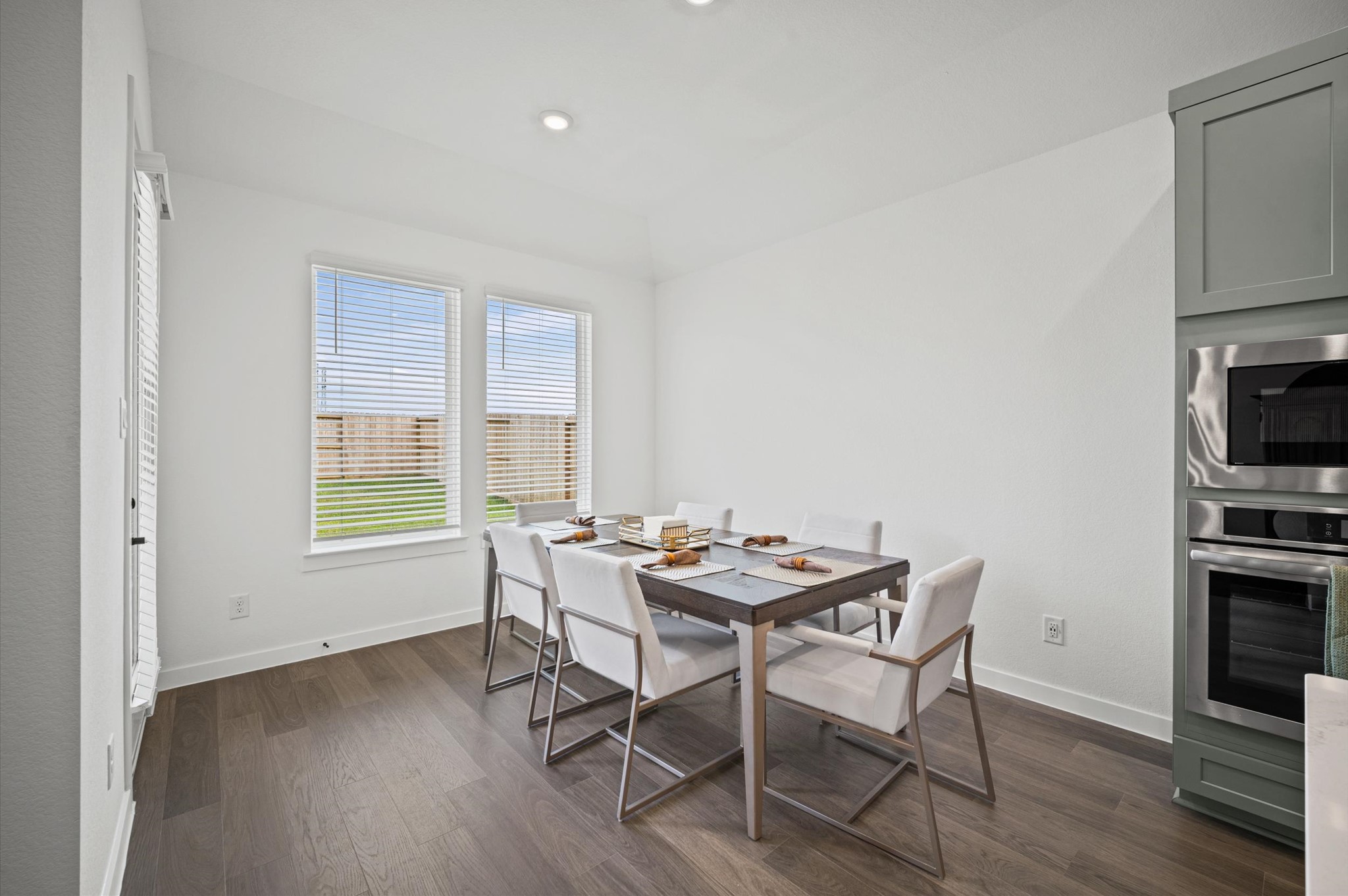 2307 Poseidon Street, League City, TX 77573