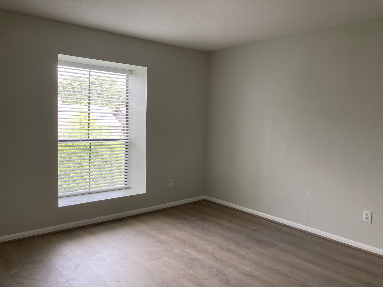 3075 Walnut Bend Lane, #33, Houston, TX 77042
