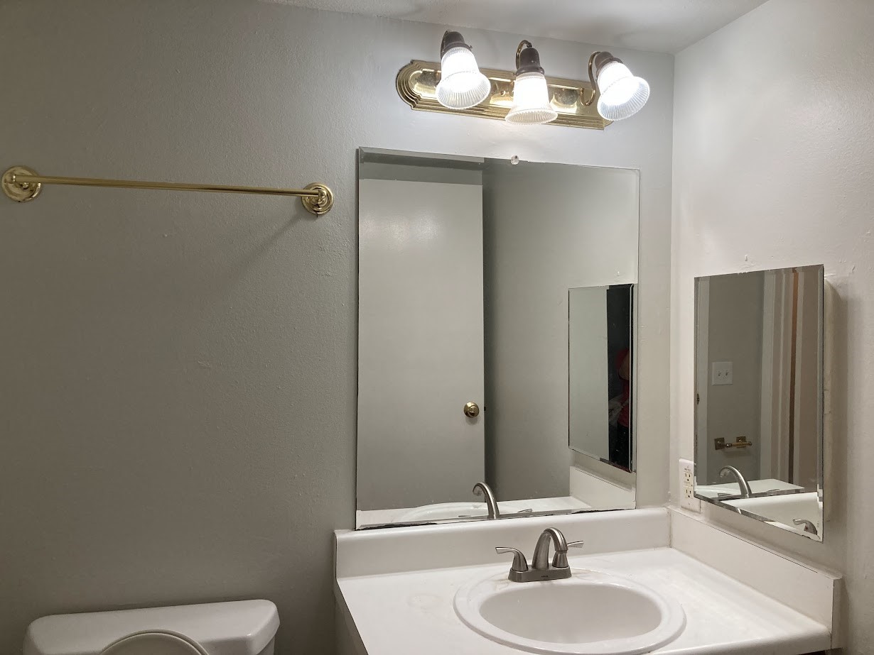 3075 Walnut Bend Lane, #33, Houston, TX 77042