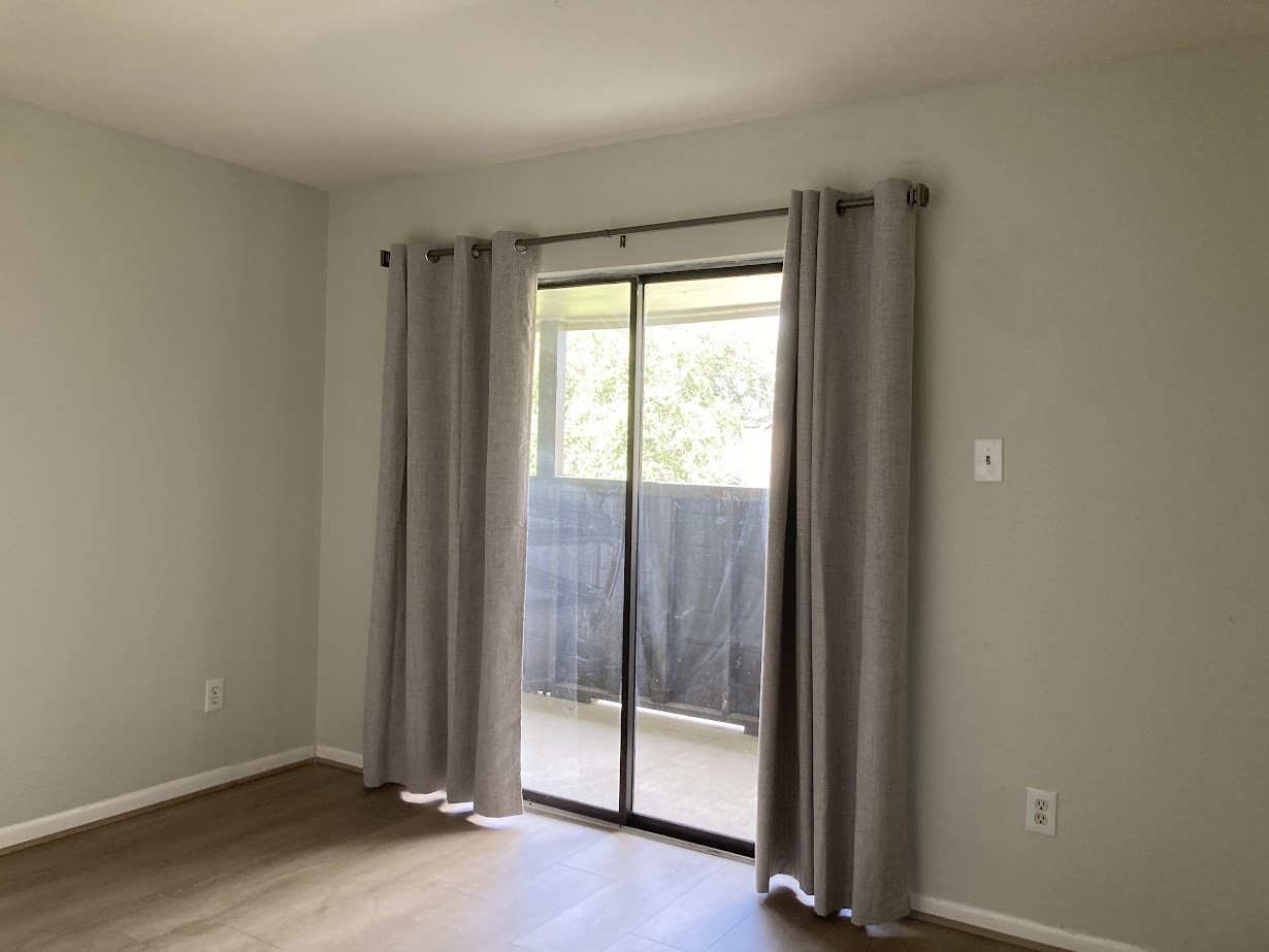 3075 Walnut Bend Lane, #33, Houston, TX 77042