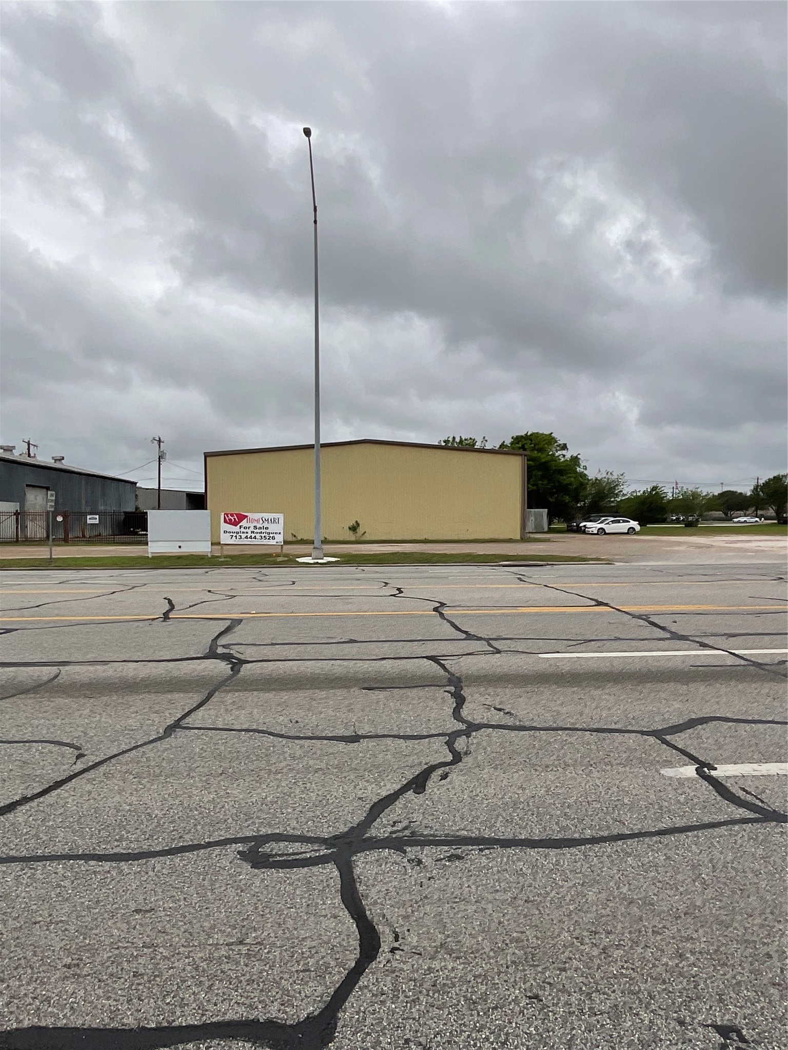 3201 Texas Avenue, La Marque, TX 77568