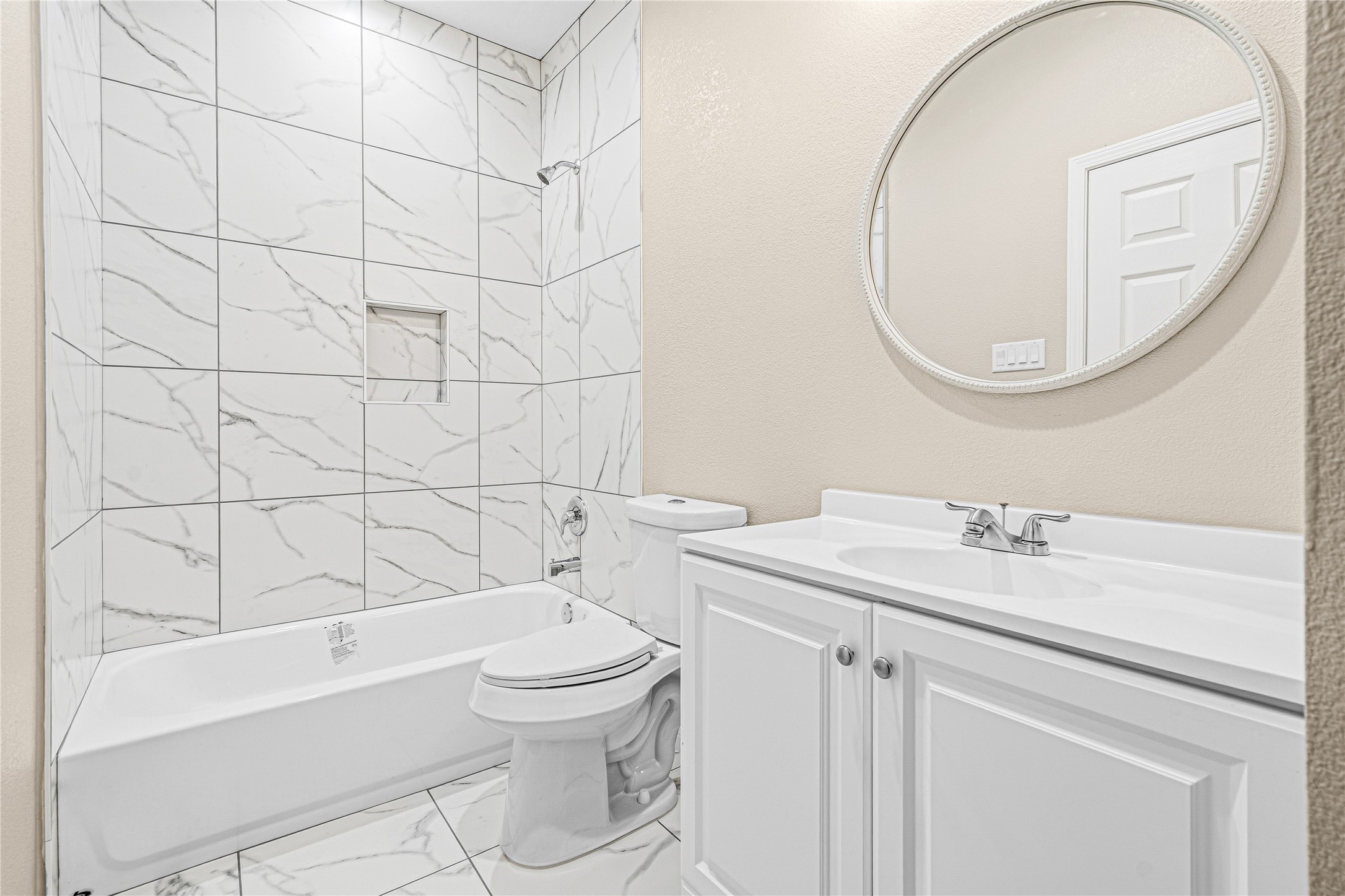 Shared guest bathroom