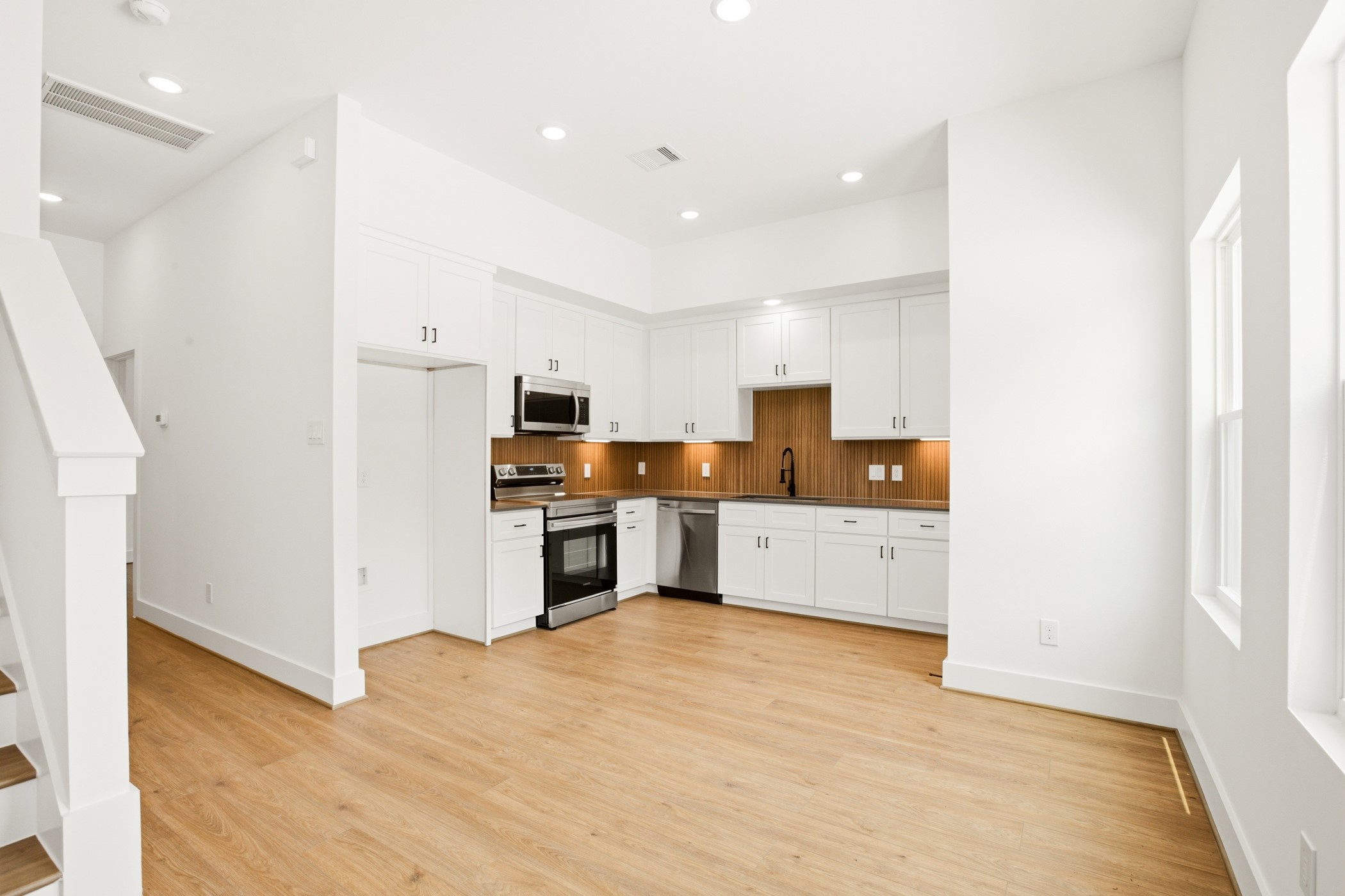 7843 Sunnyhill Street, #A-B, Houston, TX 77088