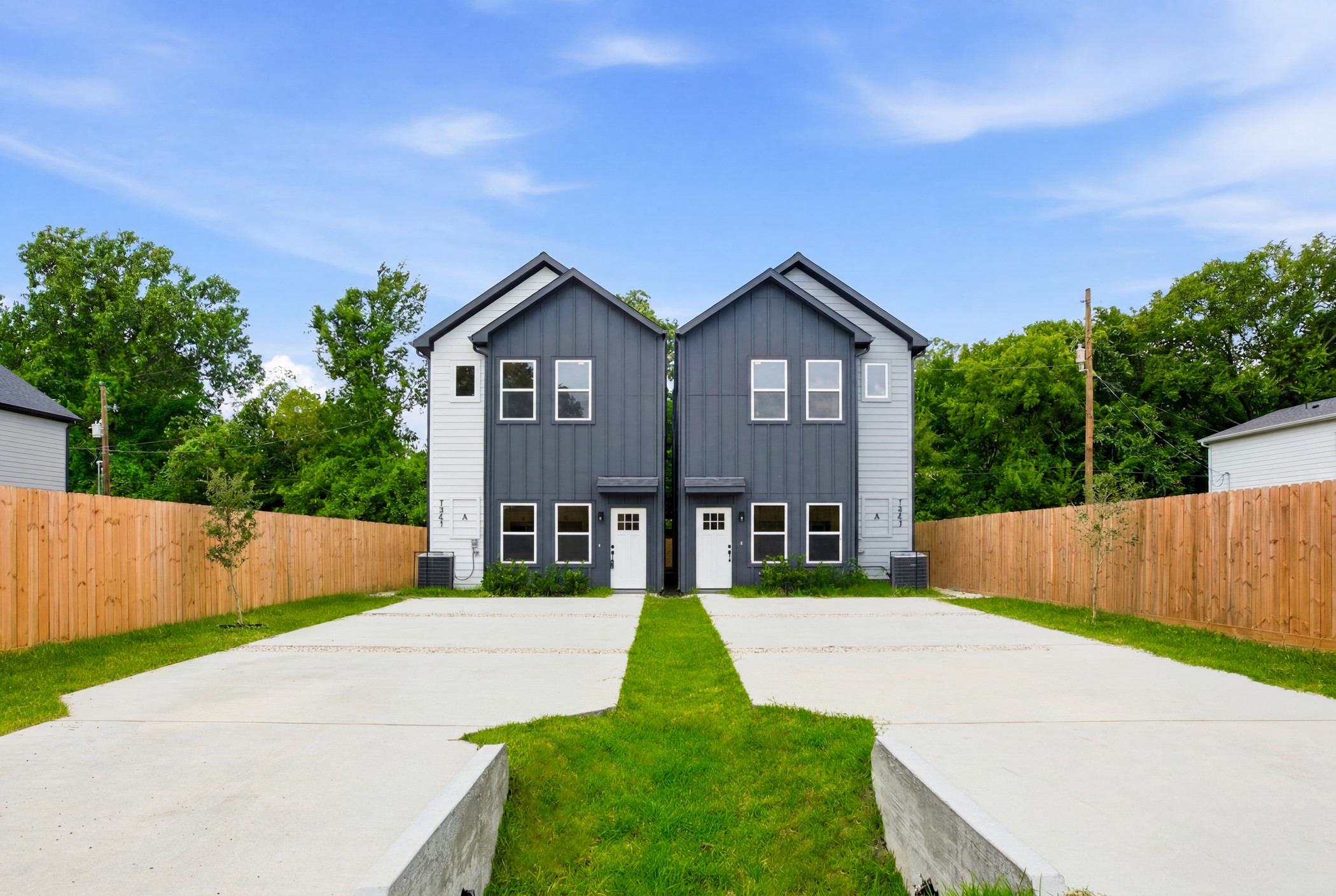 7843 Sunnyhill Street, #A-B, Houston, TX 77088