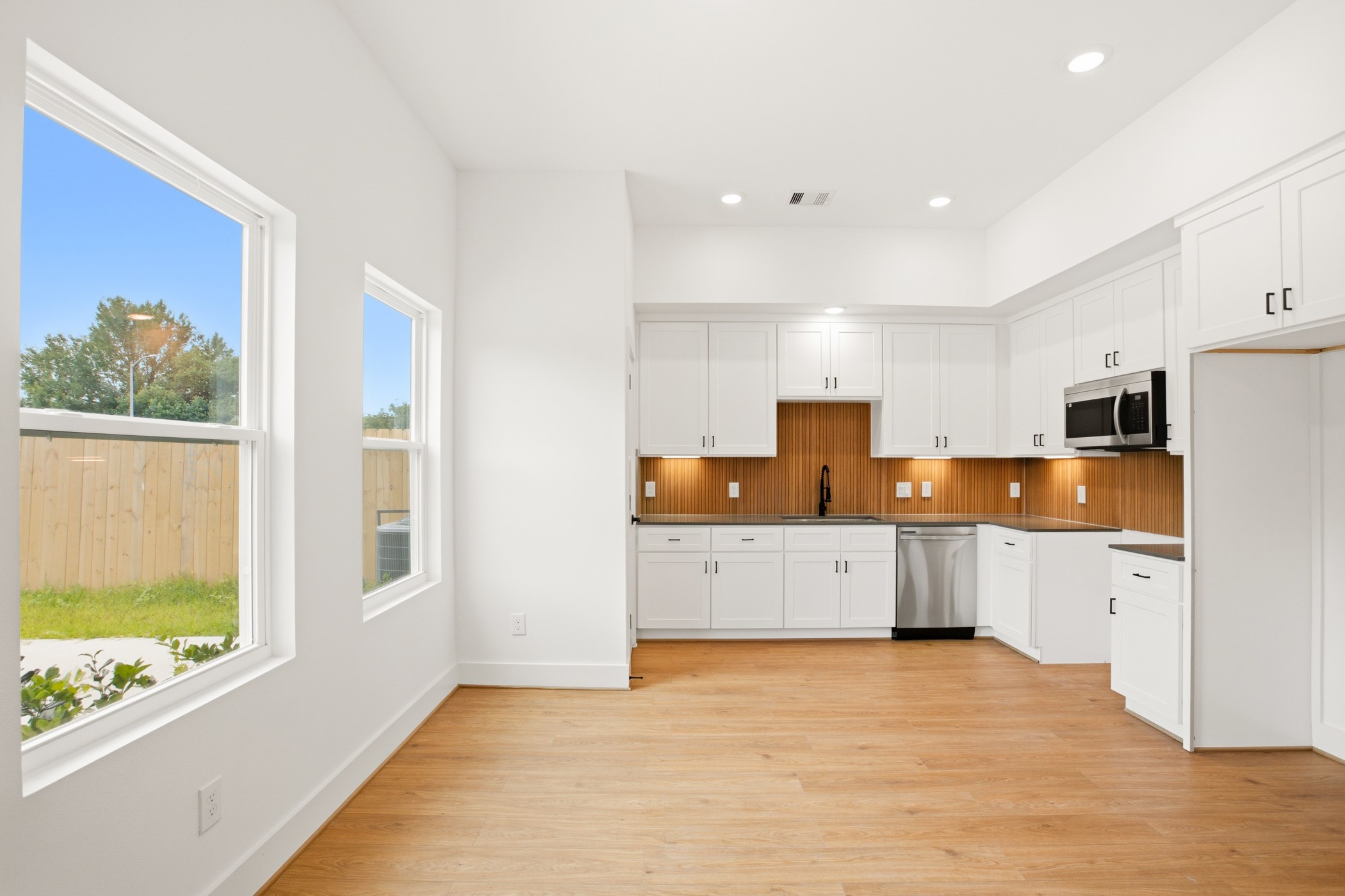 7843 Sunnyhill Street, #A-B, Houston, TX 77088