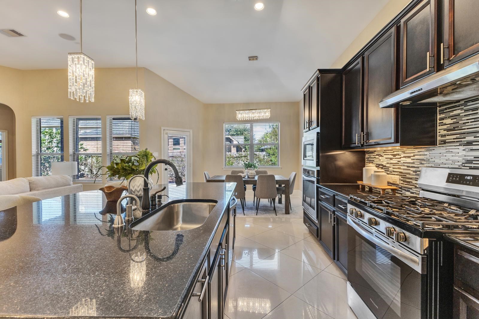 4618 Morning Cloud Lane, Sugar Land, TX 77479