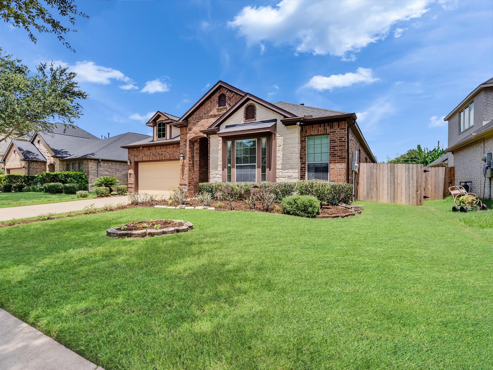 4618 Morning Cloud Lane, Sugar Land, TX 77479
