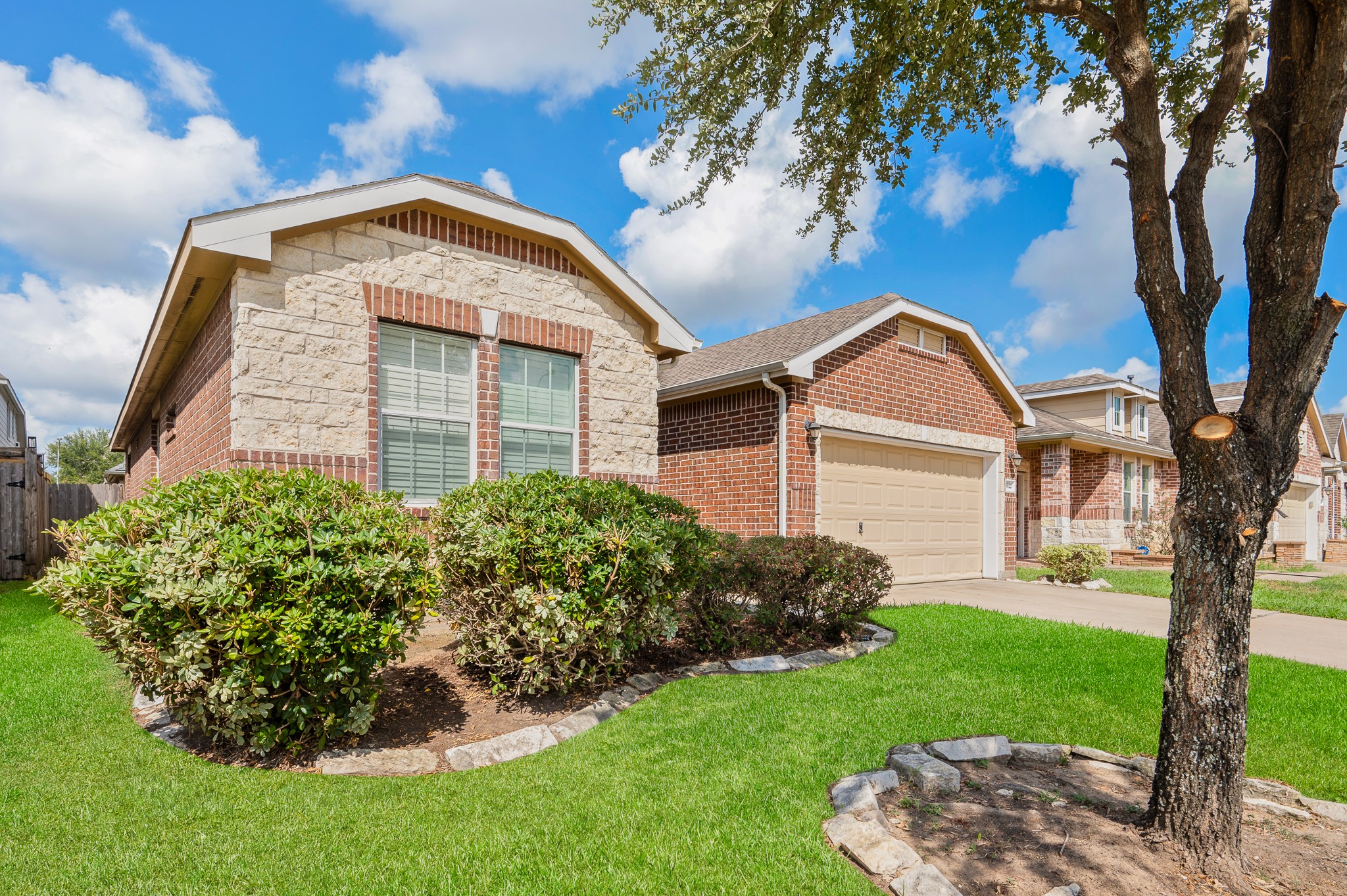 8922 Cedar Mound Lane, Houston, TX 77083 8922 Cedar Mound Lane, Houston, TX 77083