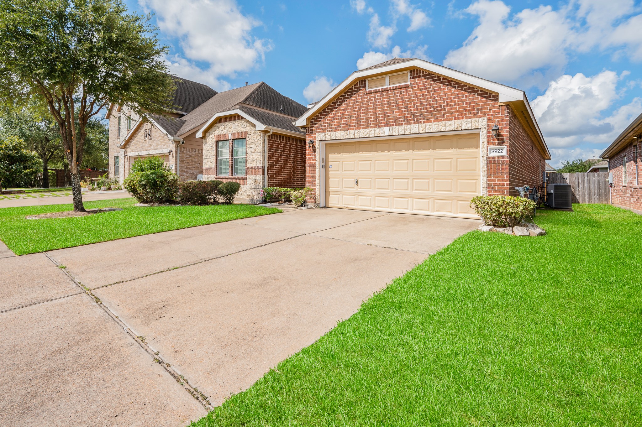 8922 Cedar Mound Lane, Houston, TX 77083