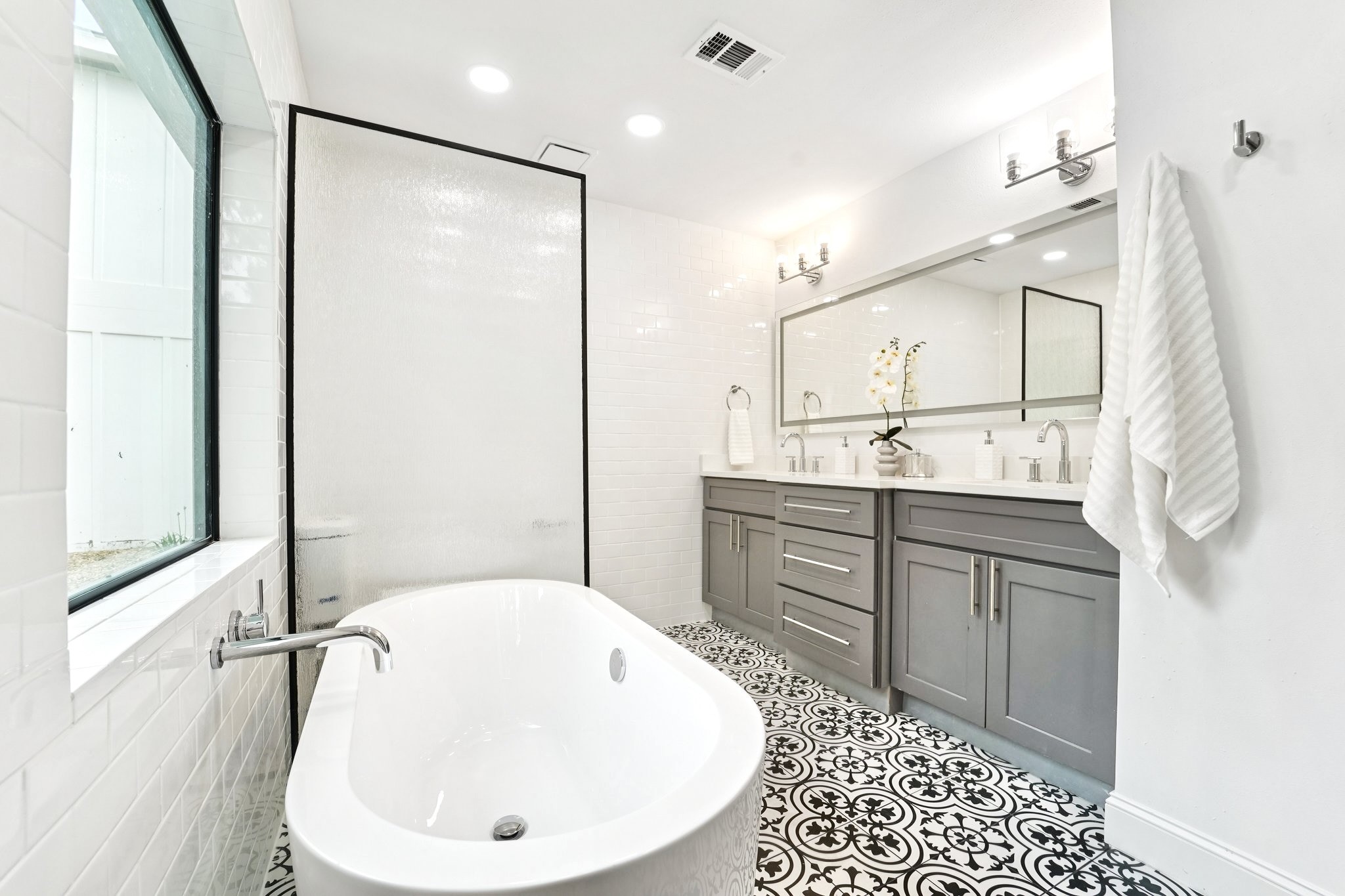 Designer Primary Bath 1 (Down) w/ Large Walk-In Closet