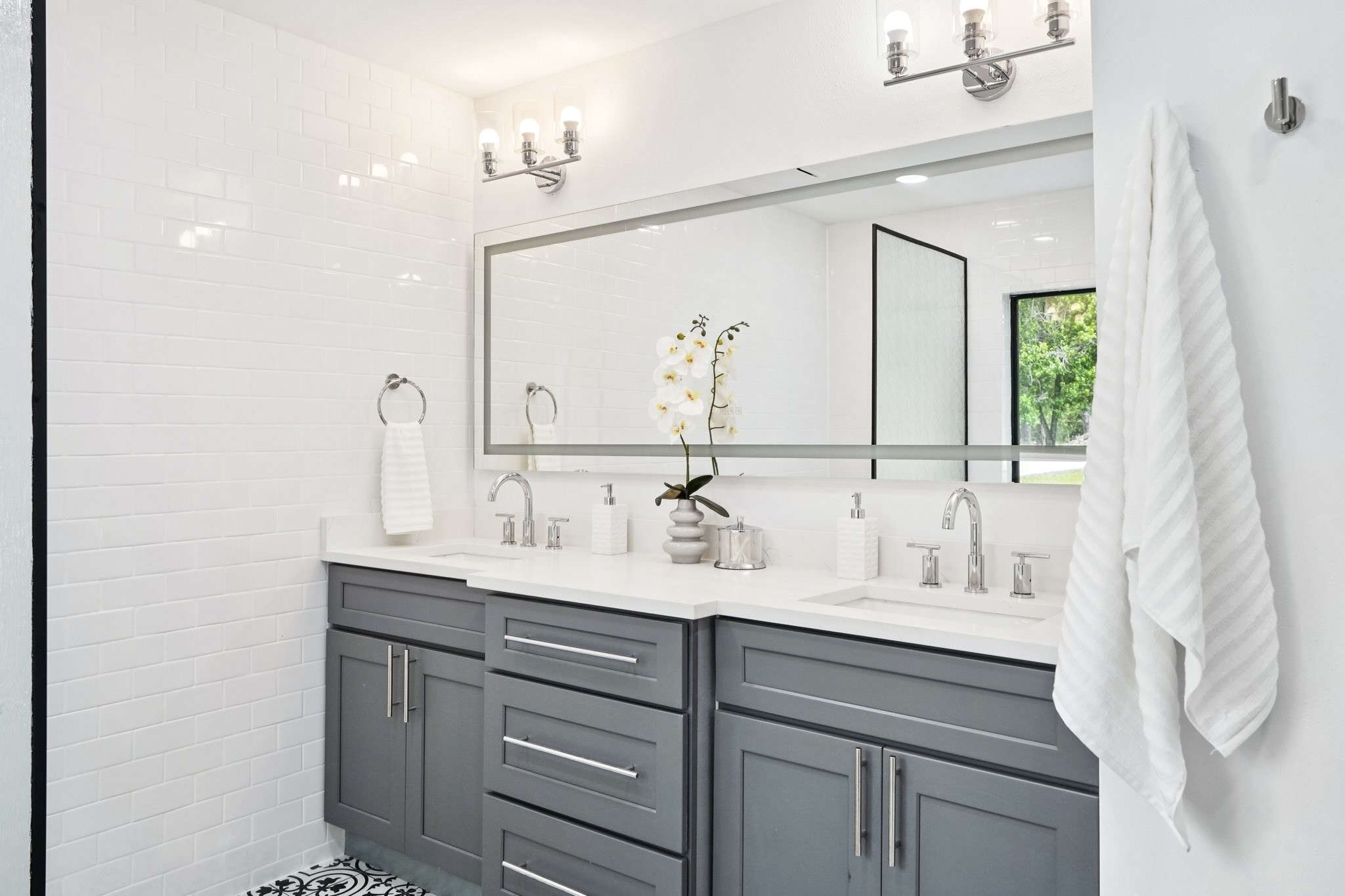 Designer Primary Bath 1 (Double Vanities)
