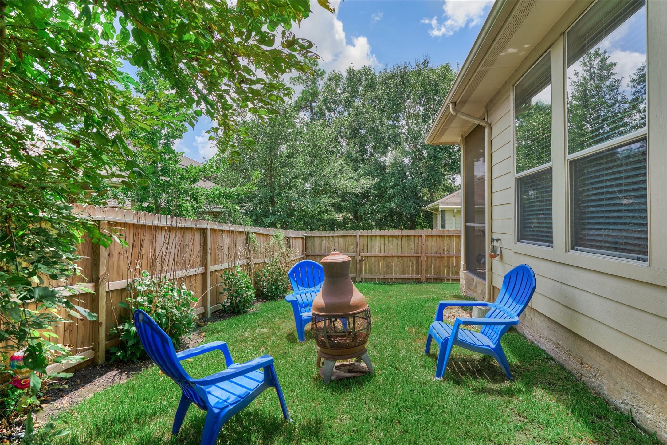 16 Marina Way, Montgomery, TX 77356