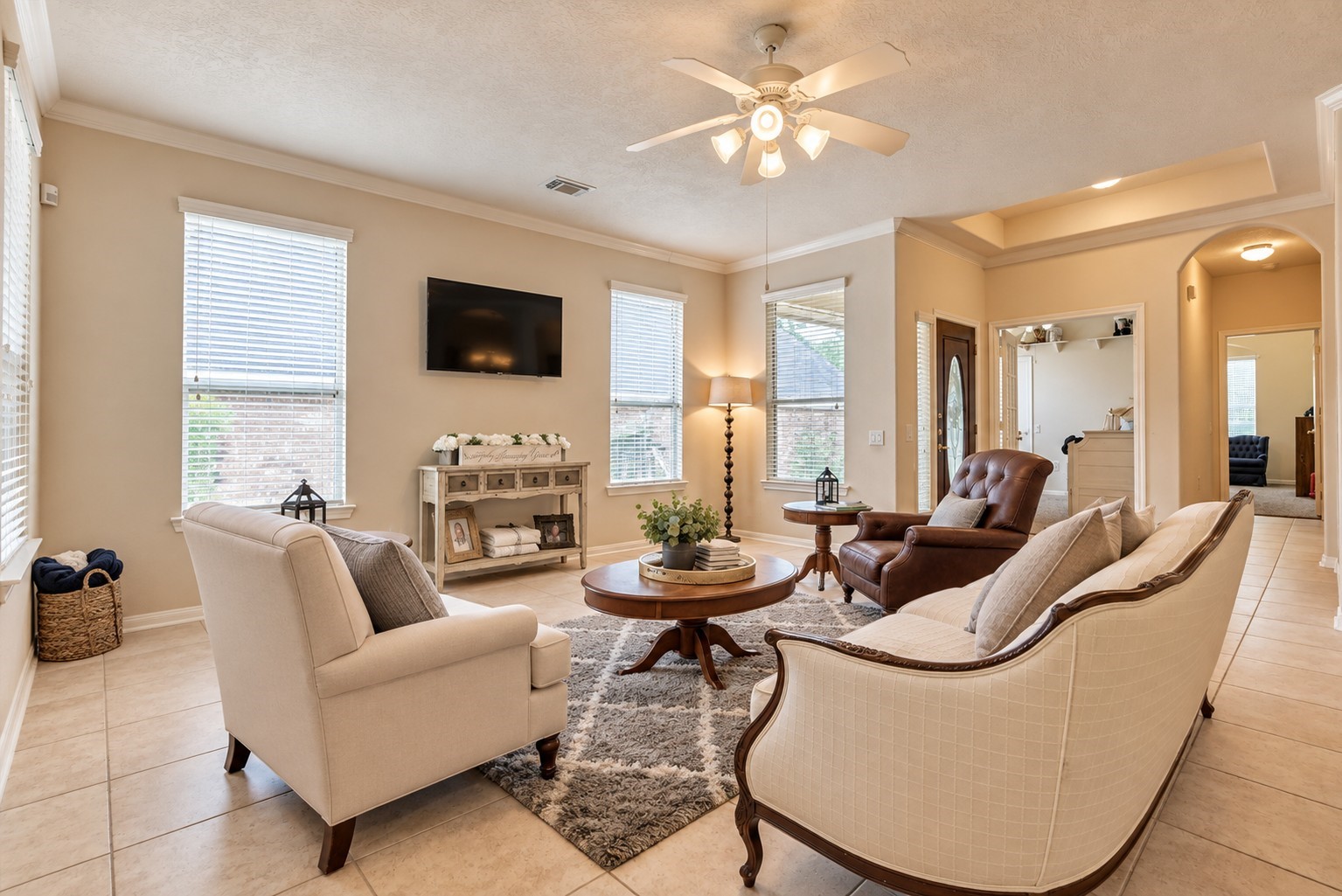 16 Marina Way, Montgomery, TX 77356