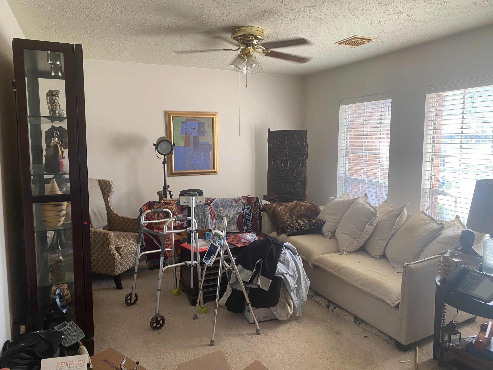 FORMAL LIVING ROOM