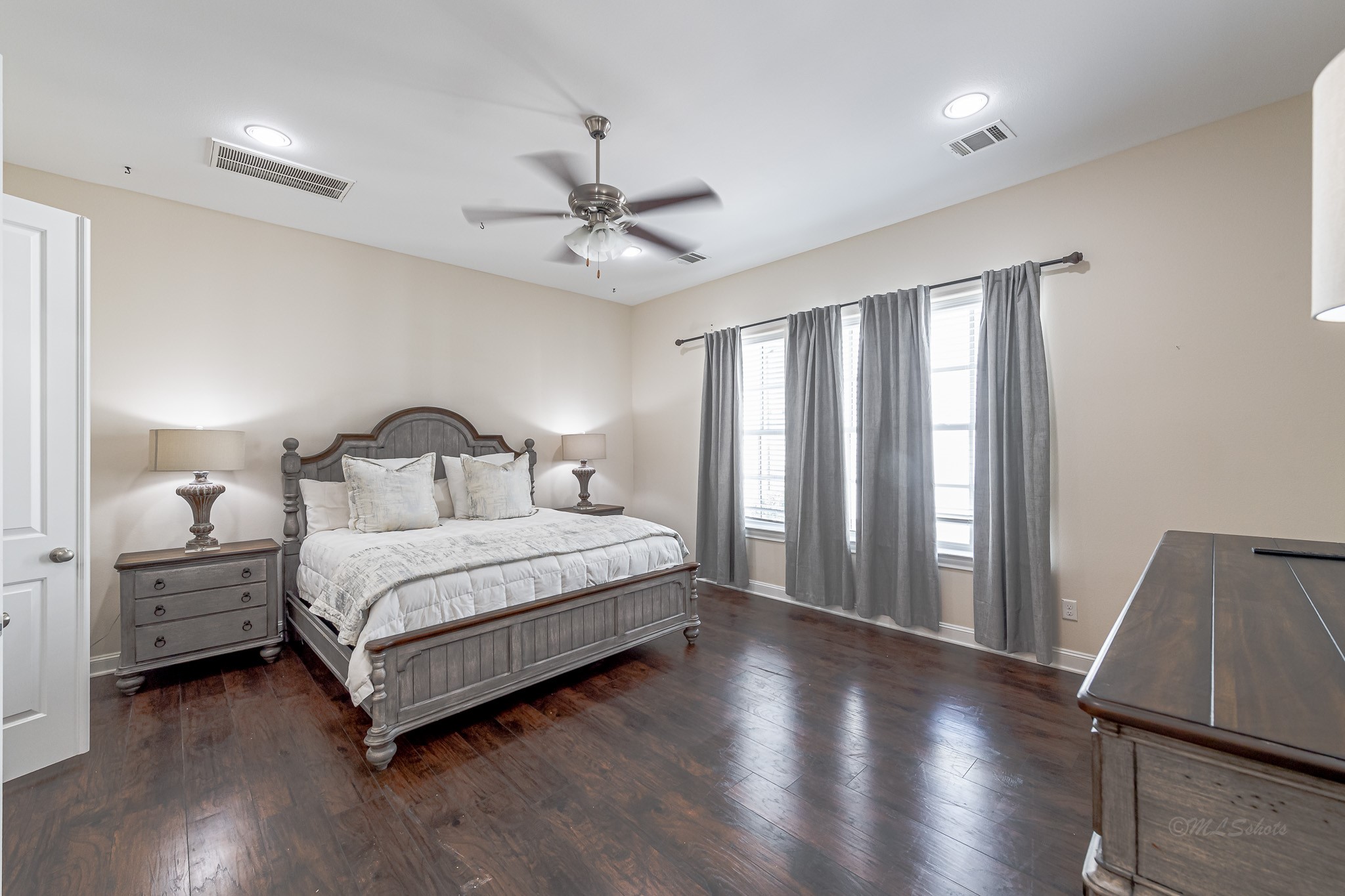 1831 Upland Lakes, Houston, TX 77043