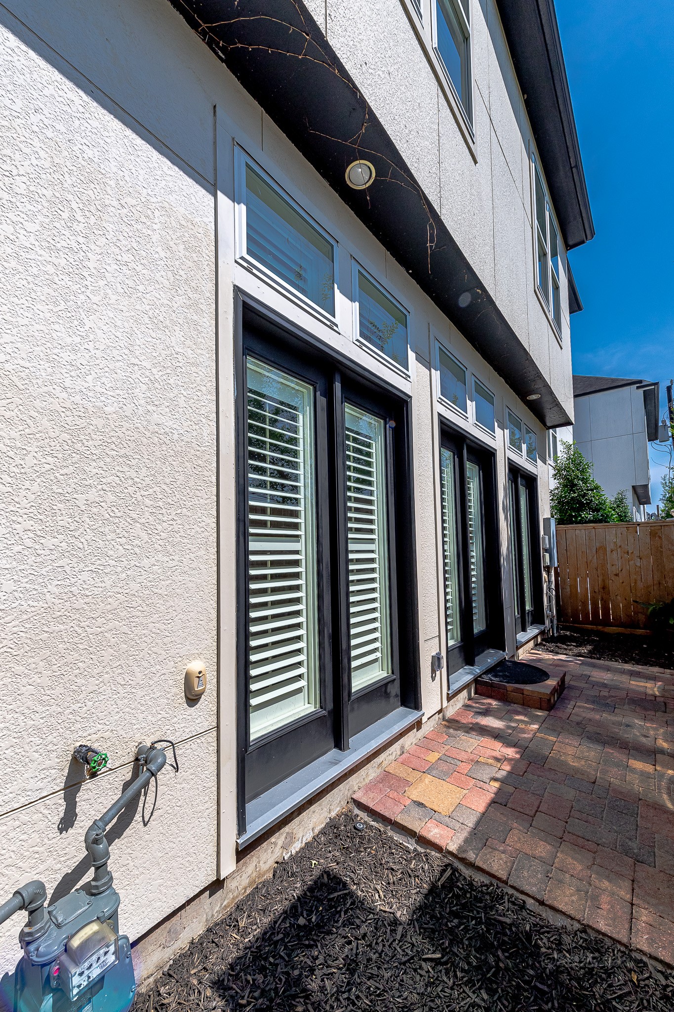 1831 Upland Lakes, Houston, TX 77043