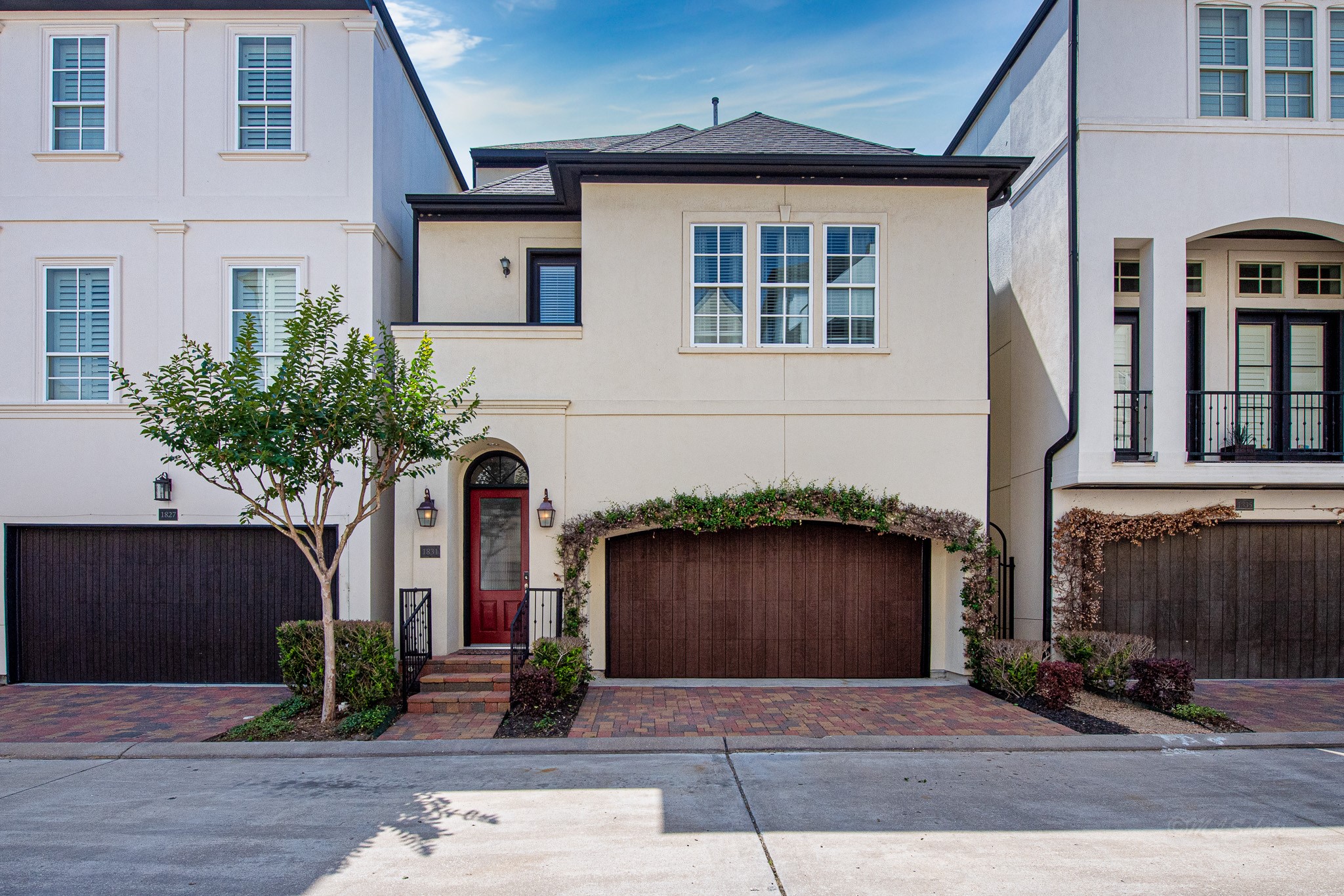 1831 Upland Lakes, Houston, TX 77043
