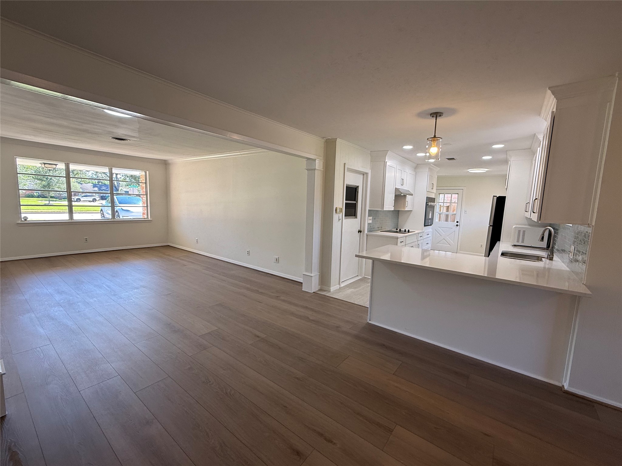 10410 Barwood Drive, Houston, TX 77043