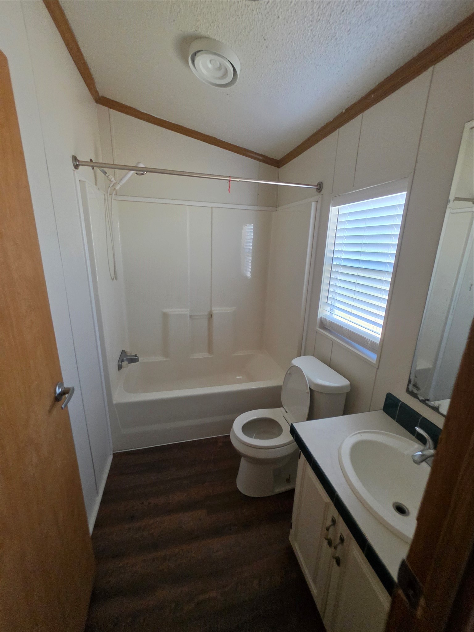 7304 Brazos Street, Rosharon, TX 77583