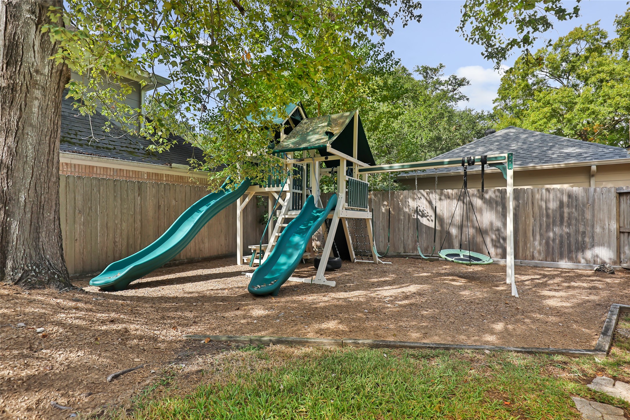 2403 Kings Lodge Drive, Houston, TX 77345