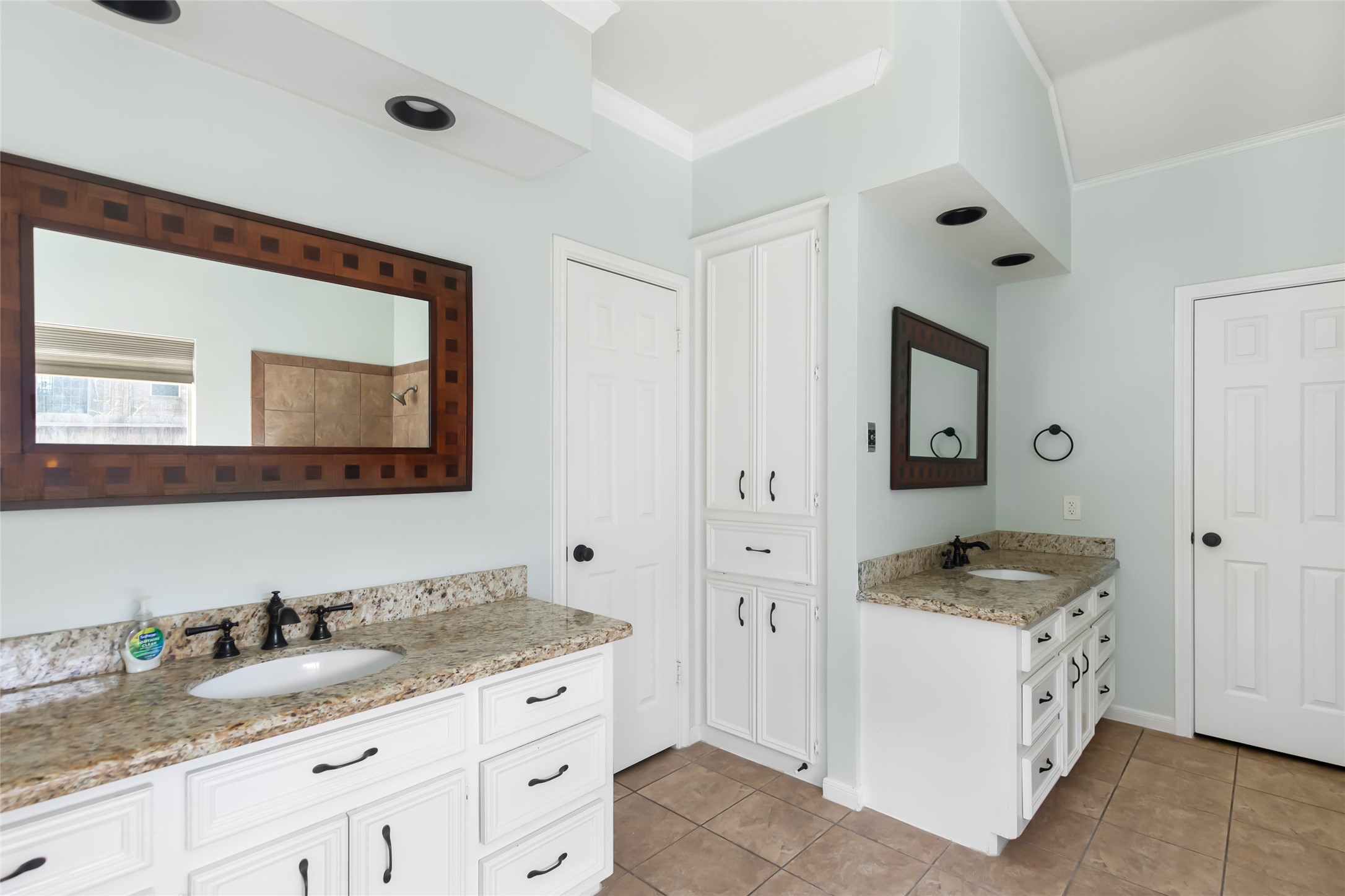 2403 Kings Lodge Drive, Houston, TX 77345