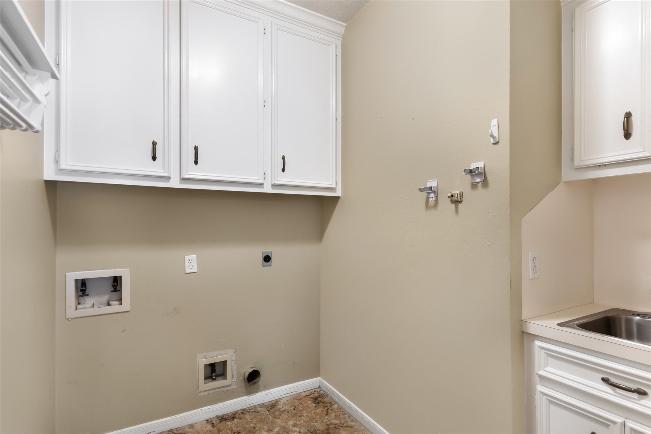2403 Kings Lodge Drive, Houston, TX 77345
