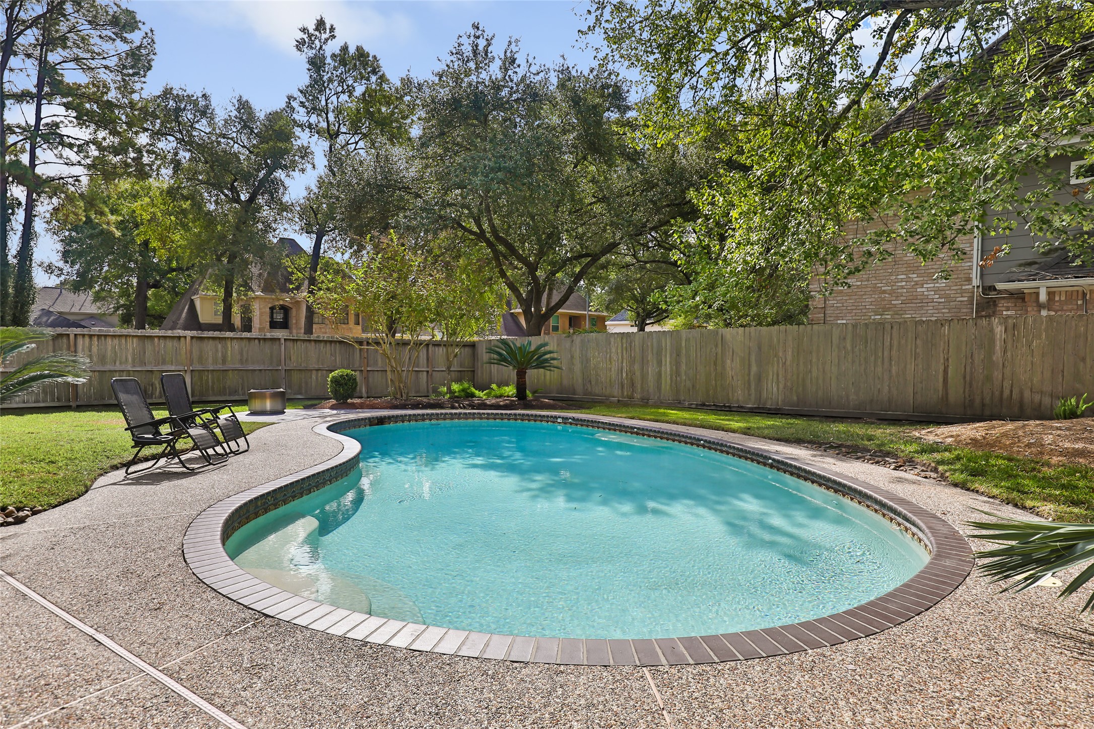 2403 Kings Lodge Drive, Houston, TX 77345