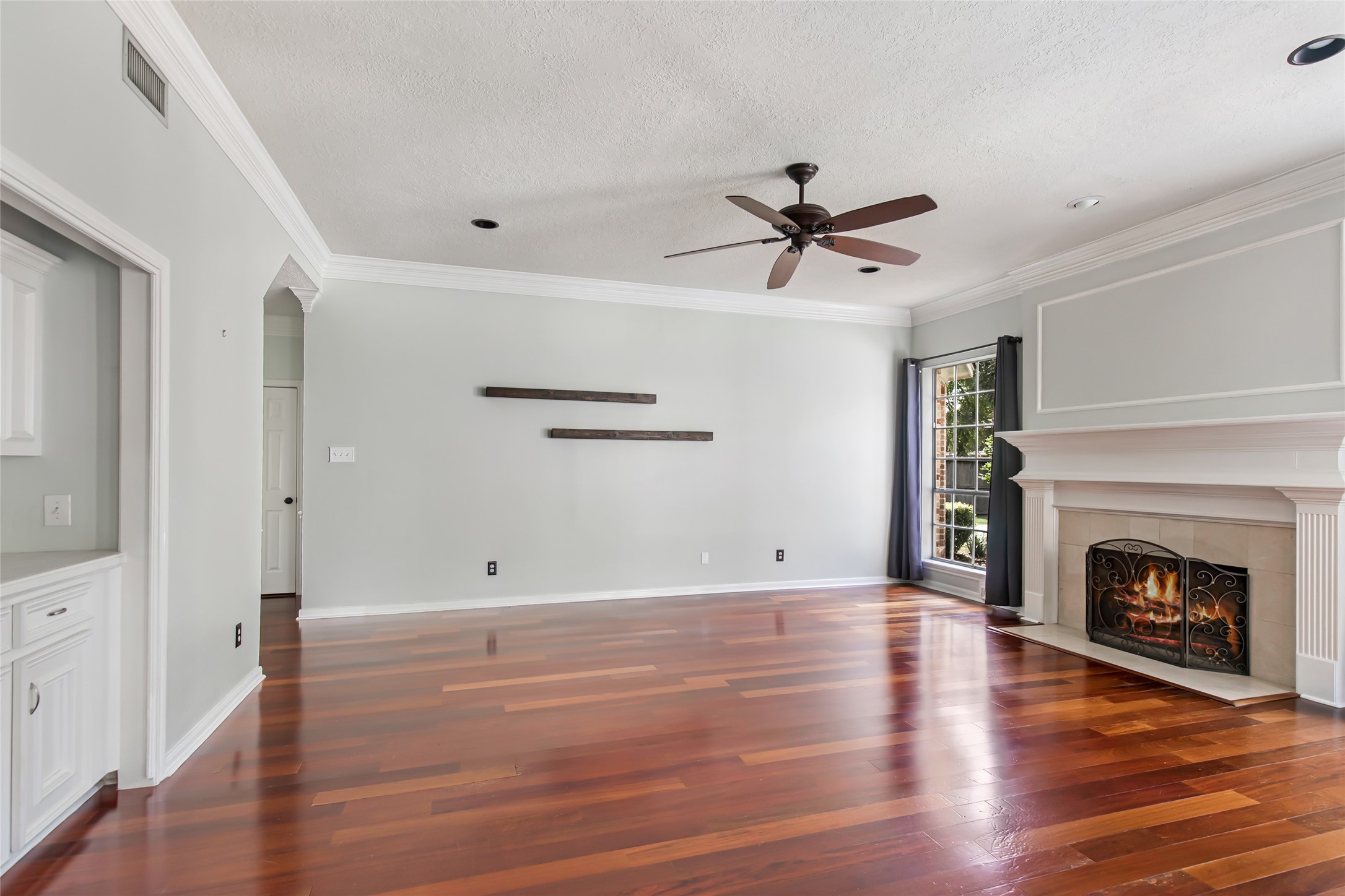2403 Kings Lodge Drive, Houston, TX 77345