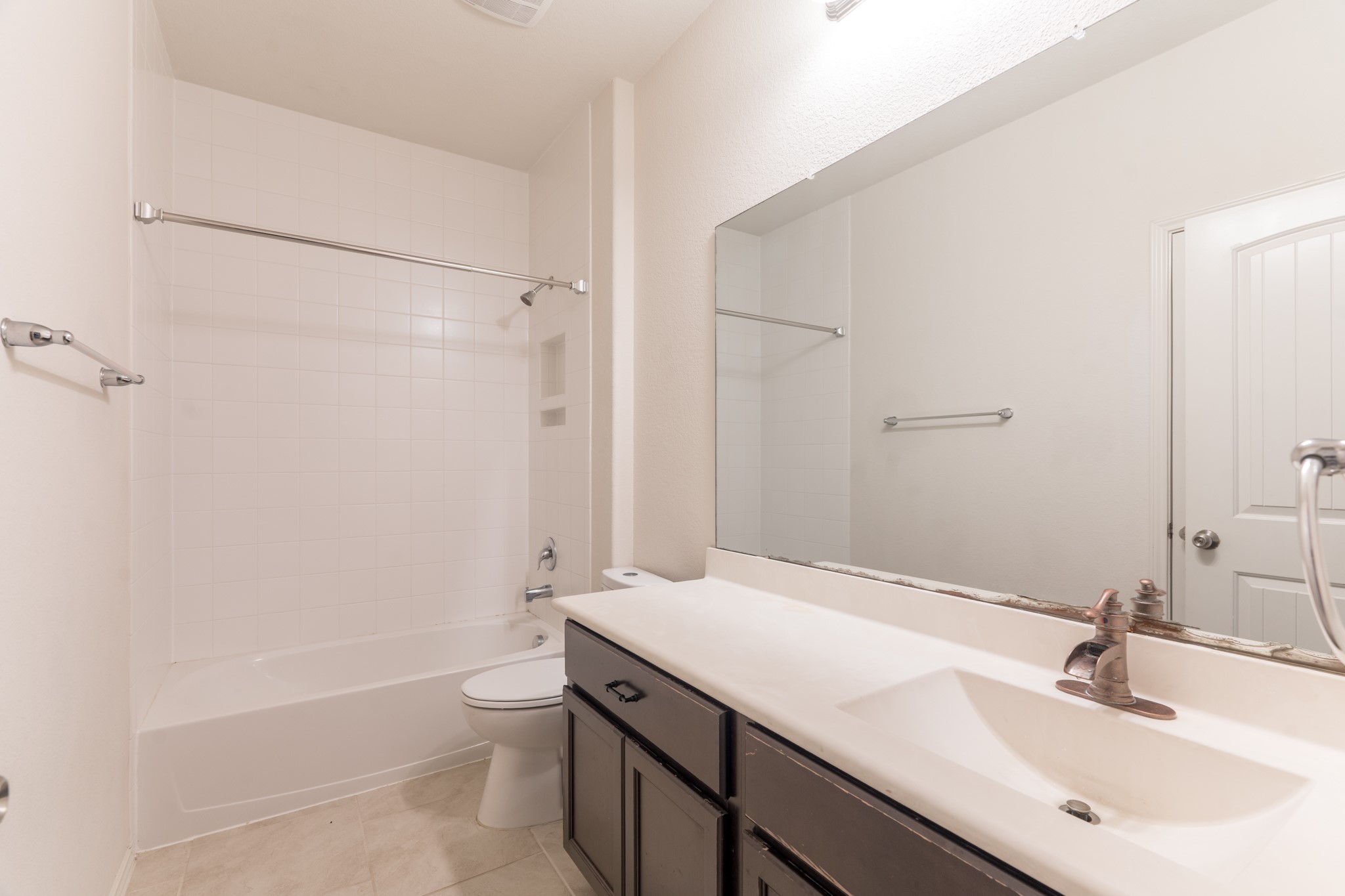138 Meadow Grove Drive, Conroe, TX 77384