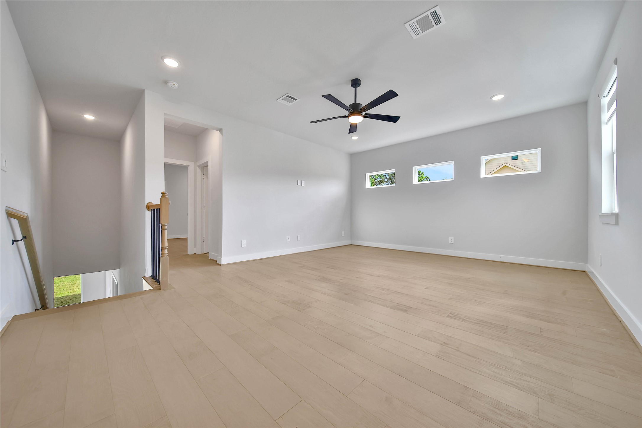 2107 Coach Street, Conroe, TX 77384