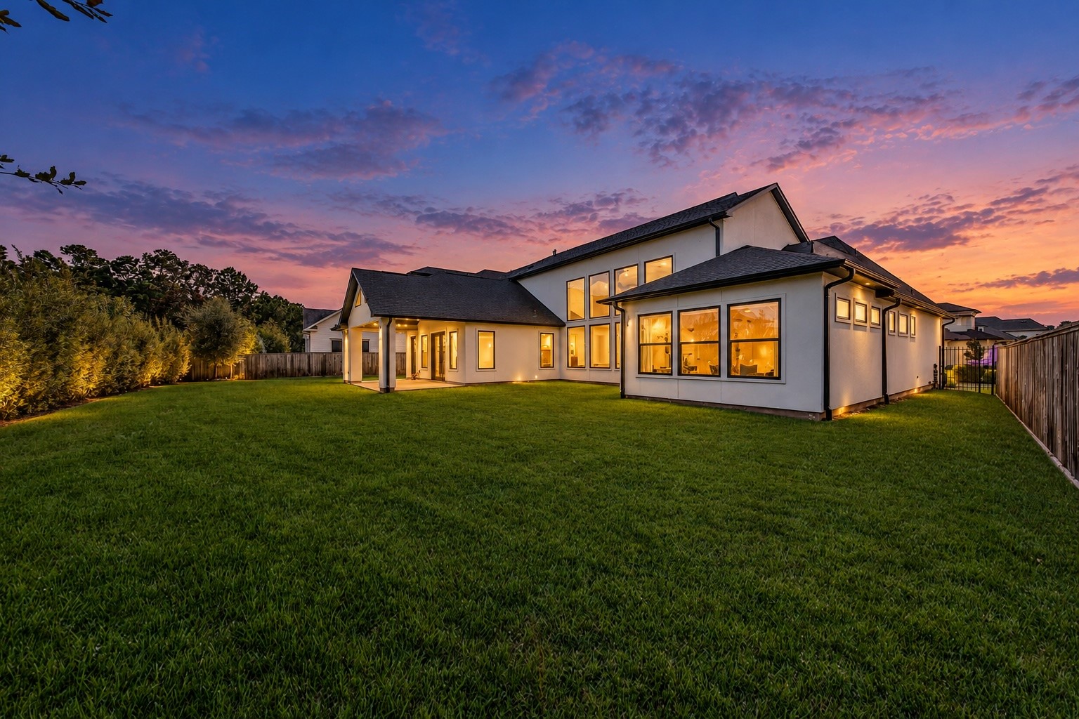 2107 Coach Street, Conroe, TX 77384