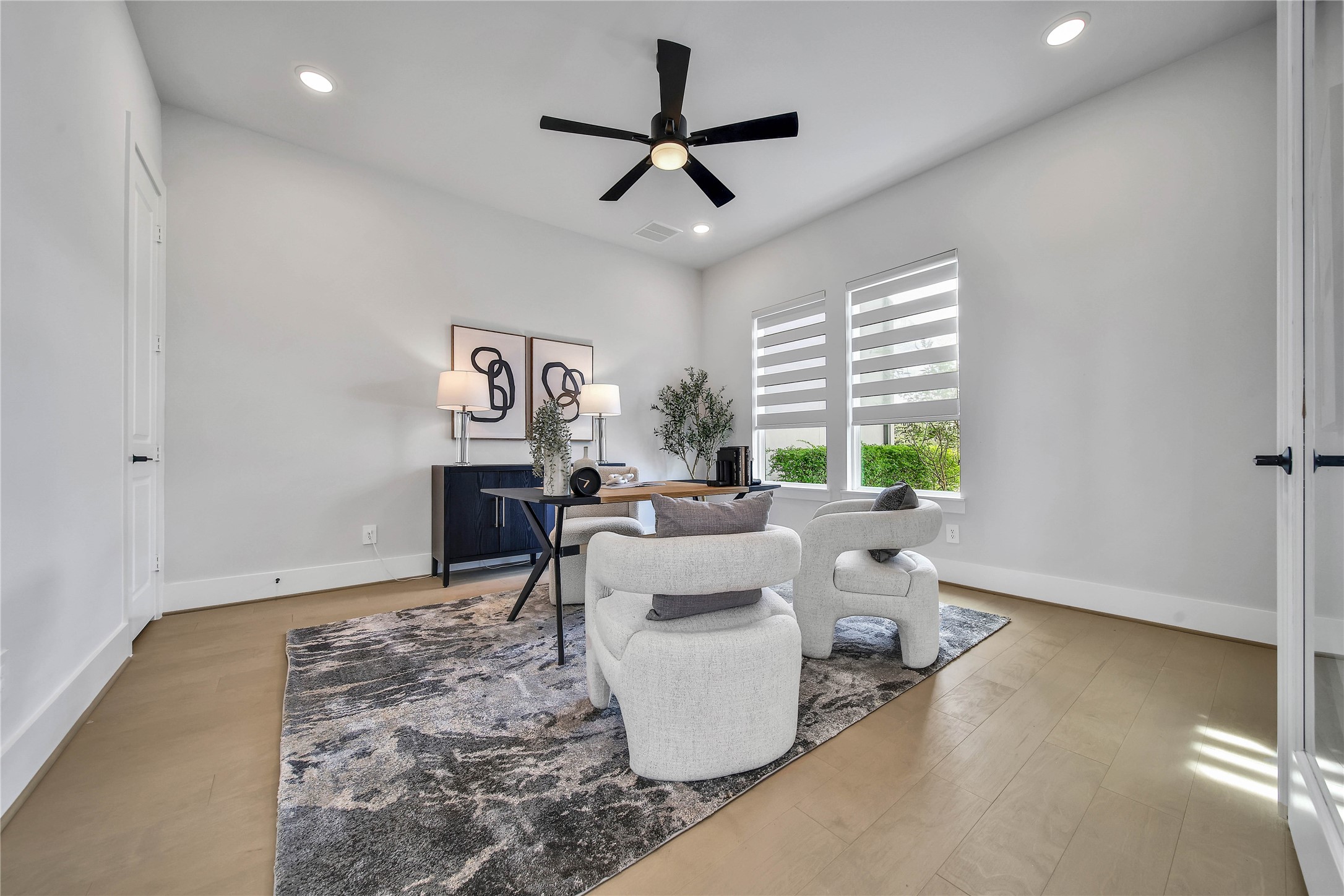 2107 Coach Street, Conroe, TX 77384
