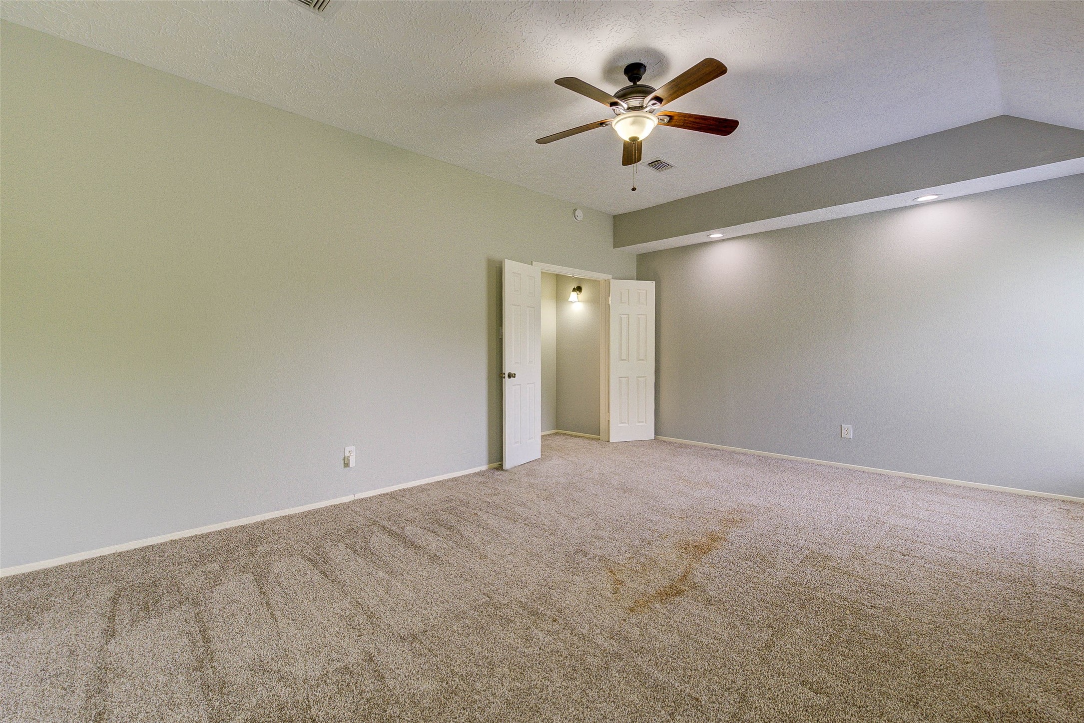 3603 Storm Creek Drive, Houston, TX 77088