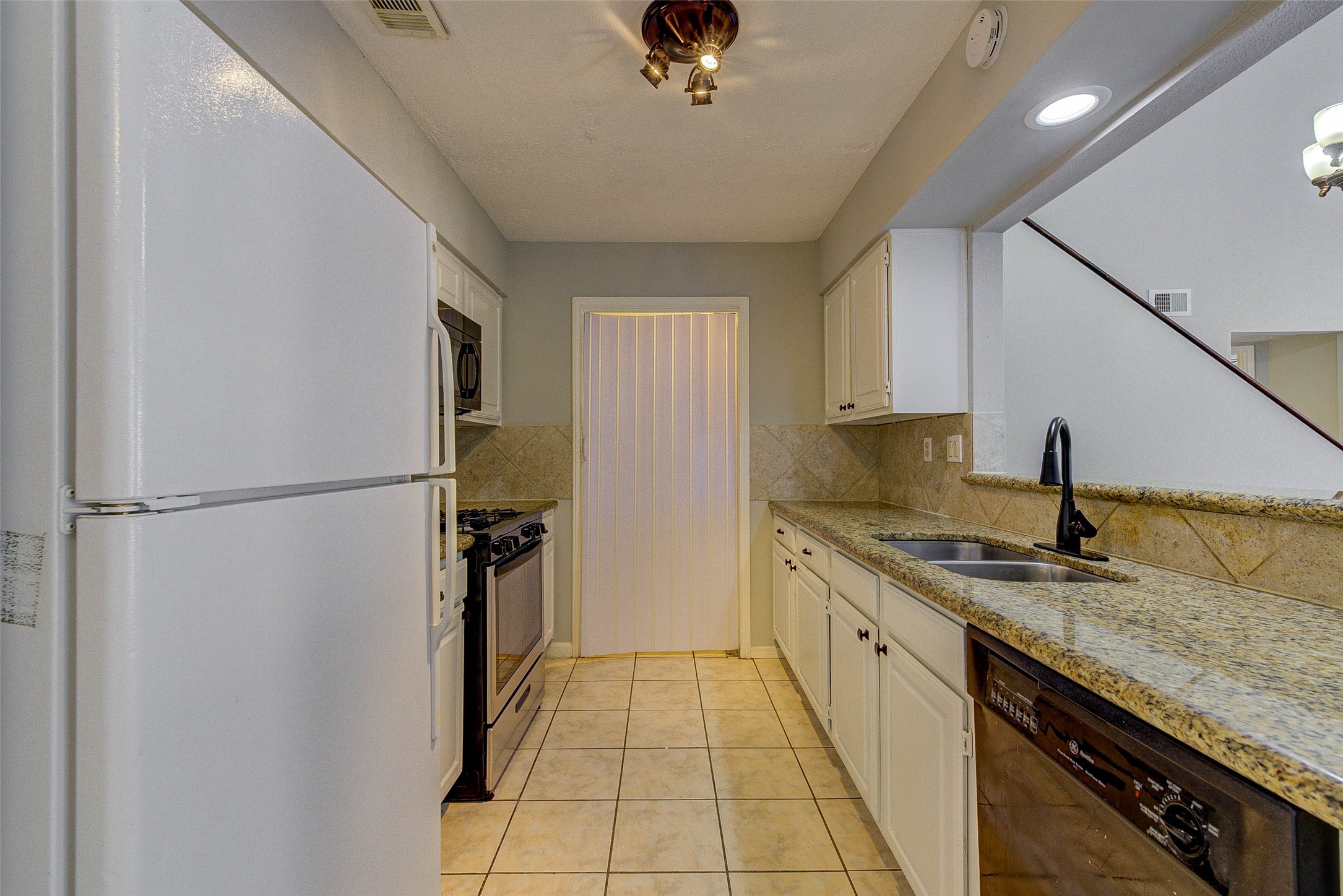 3603 Storm Creek Drive, Houston, TX 77088