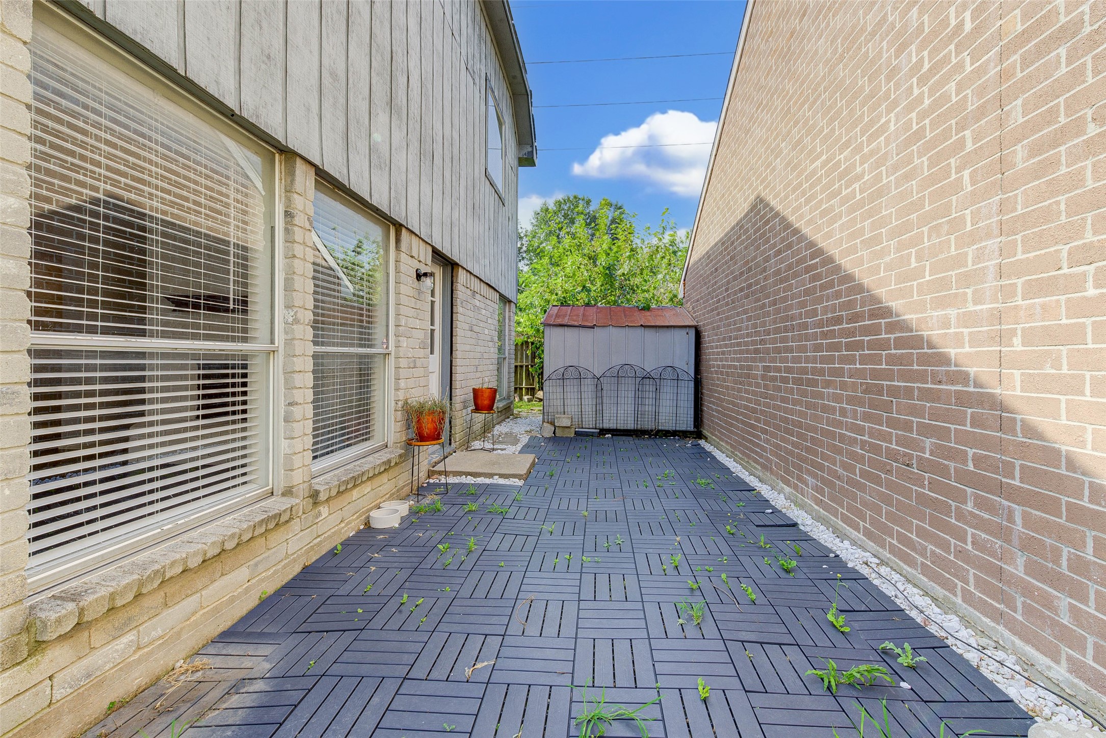 3603 Storm Creek Drive, Houston, TX 77088