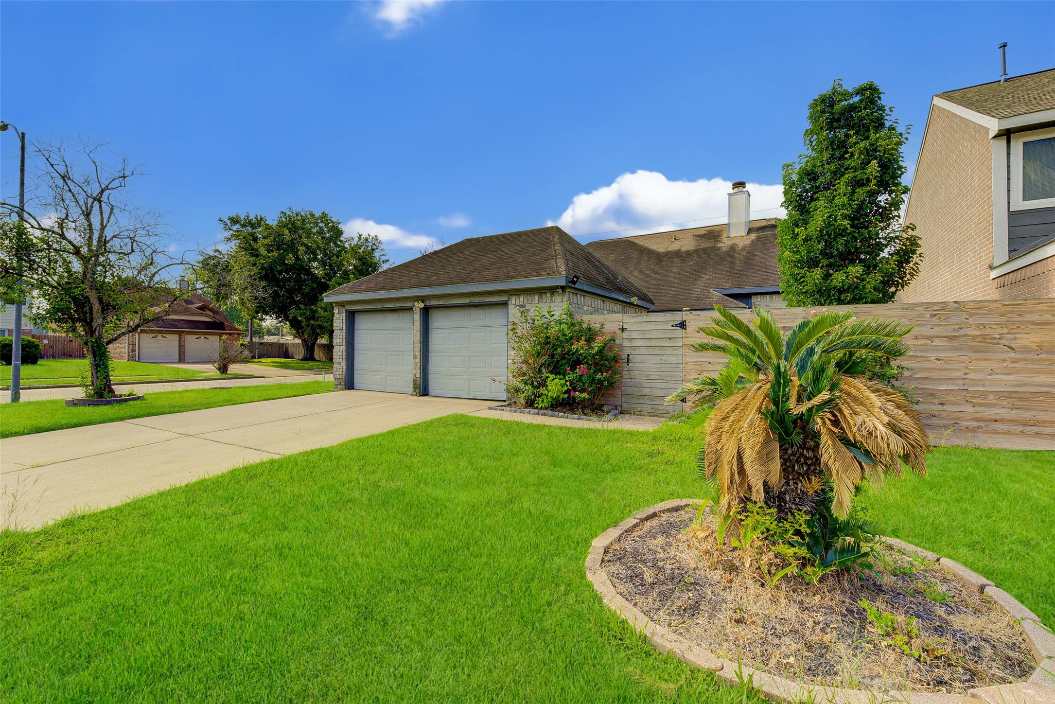 3603 Storm Creek Drive, Houston, TX 77088