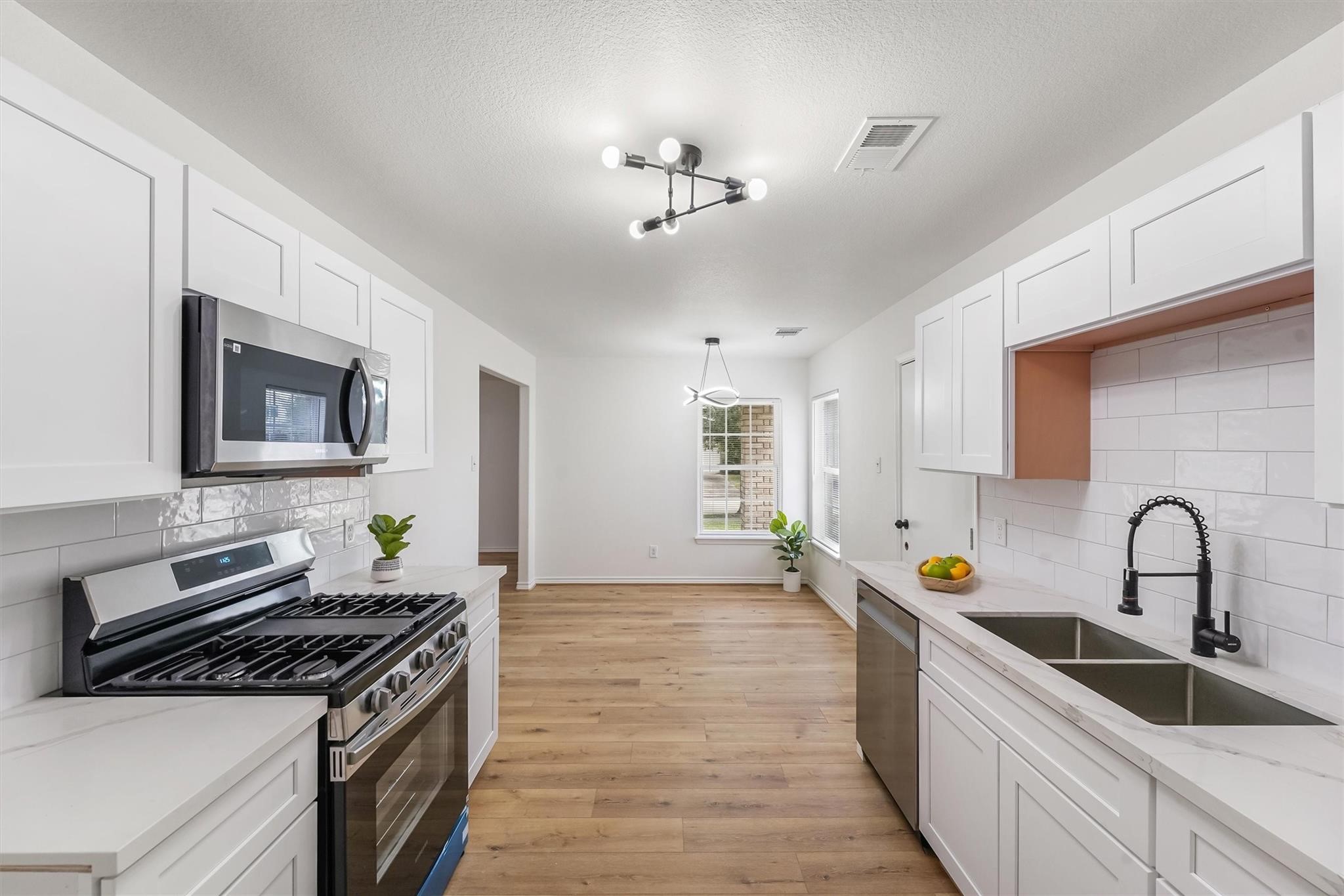 6735 Haven Forest Lane, Richmond, TX 77469