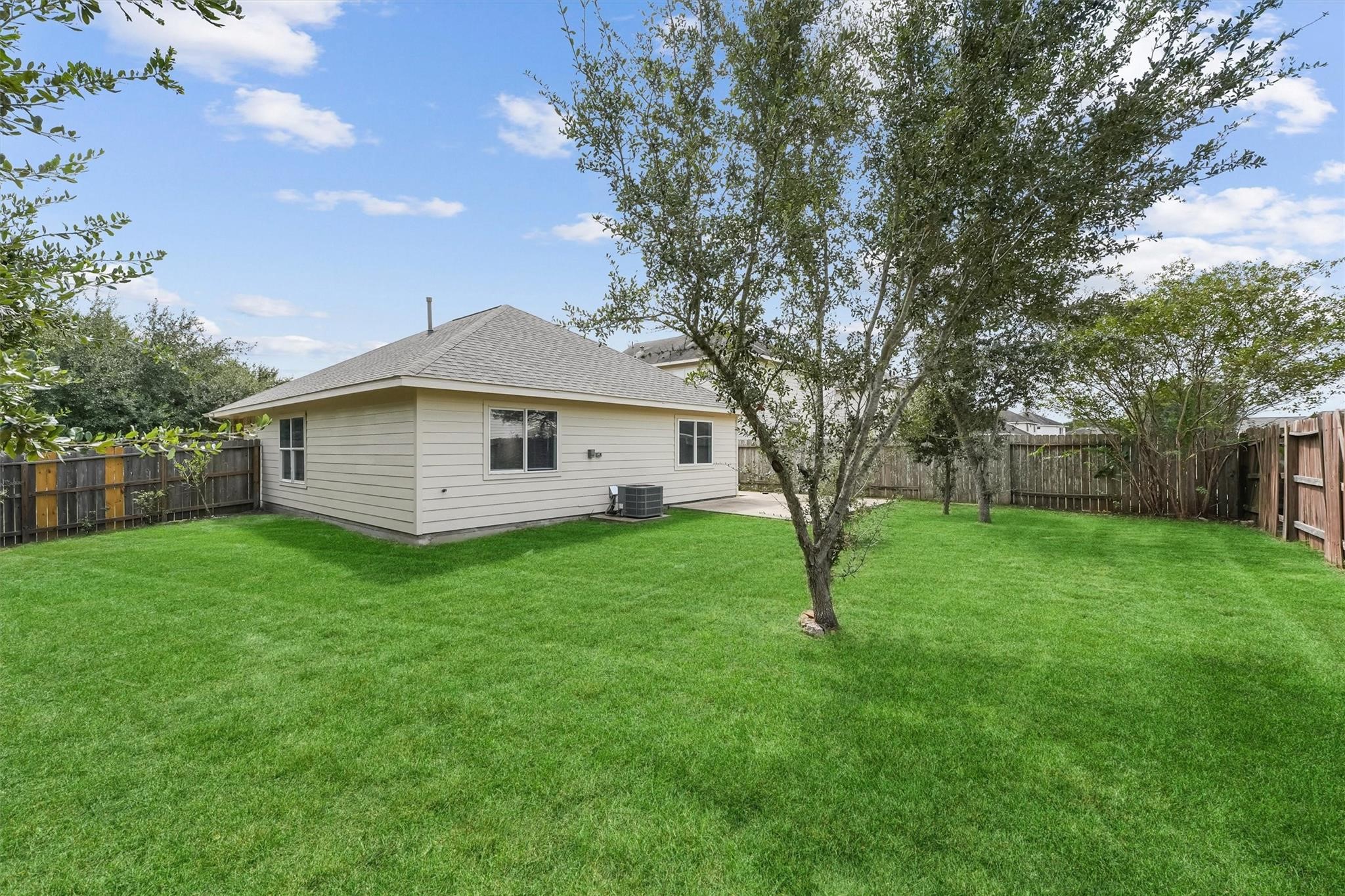 6735 Haven Forest Lane, Richmond, TX 77469