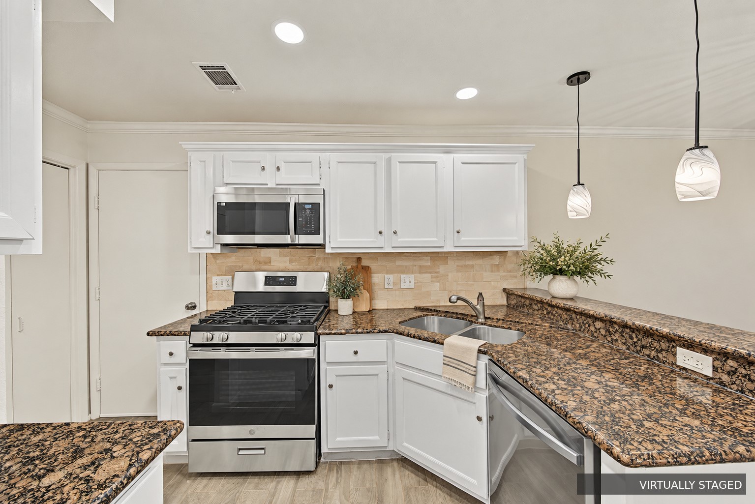 2711 Grants Lake Boulevard, #42, Sugar Land, TX 77479