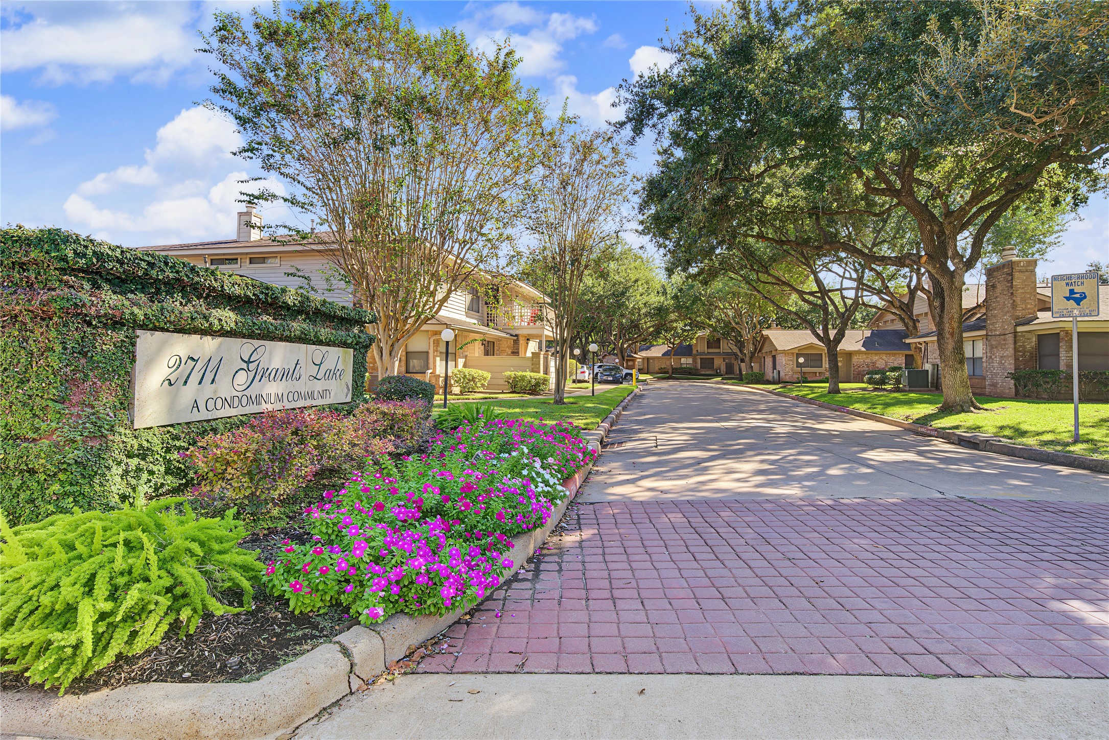 2711 Grants Lake Boulevard, #42, Sugar Land, TX 77479